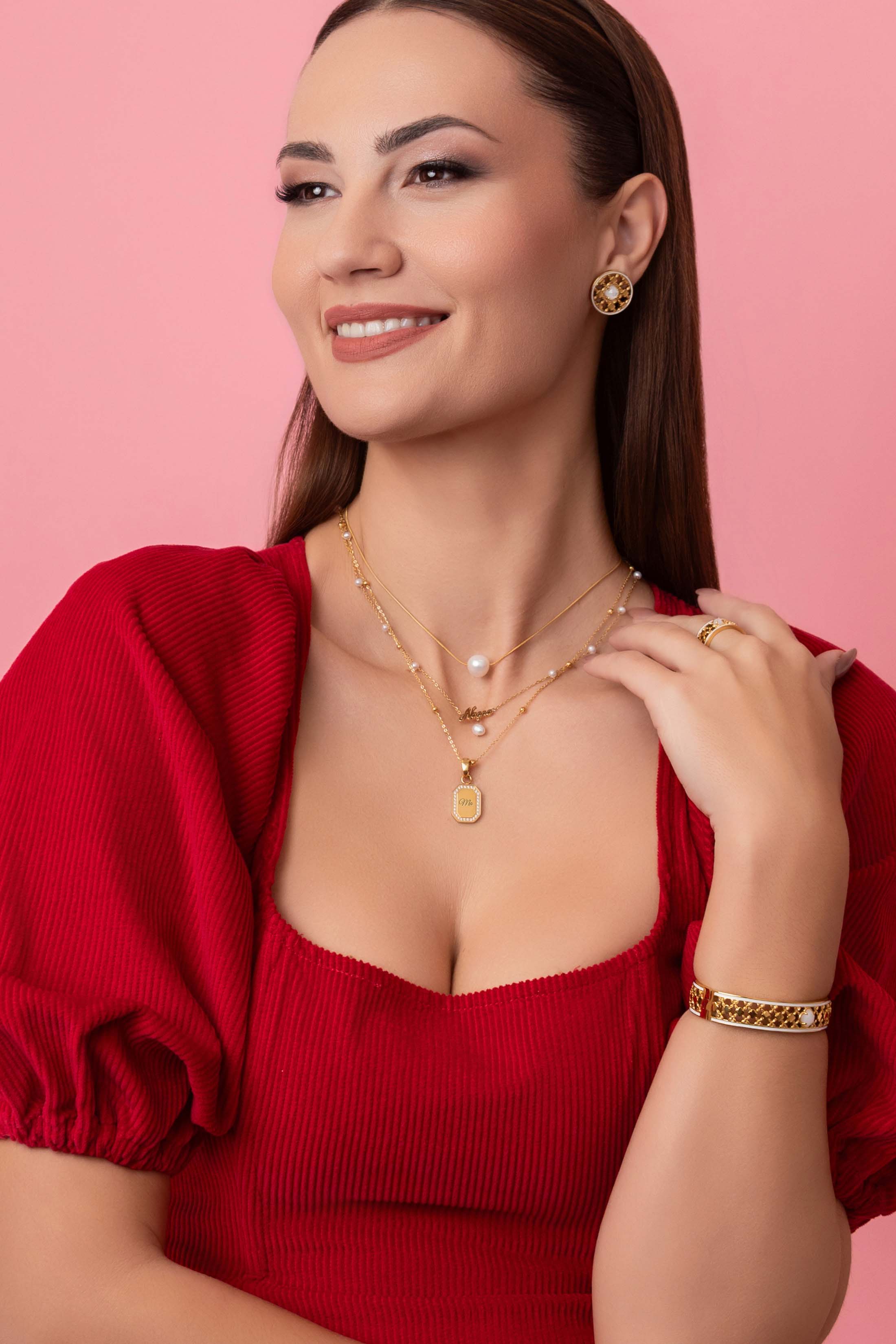 ‘Nanna’ Cursive Freshwater Pearl Necklace