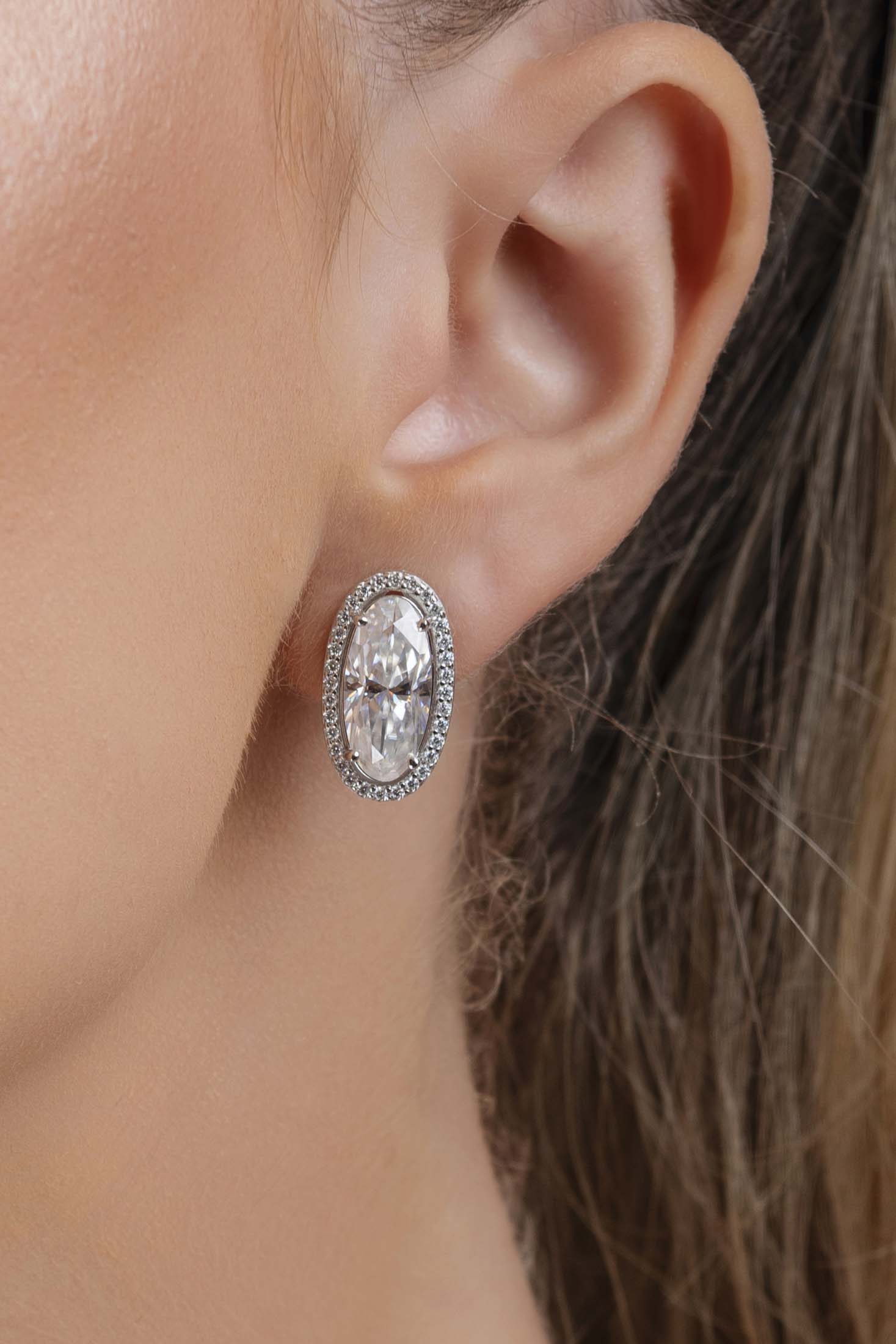 Majestic Moissanite Statement Necklace
