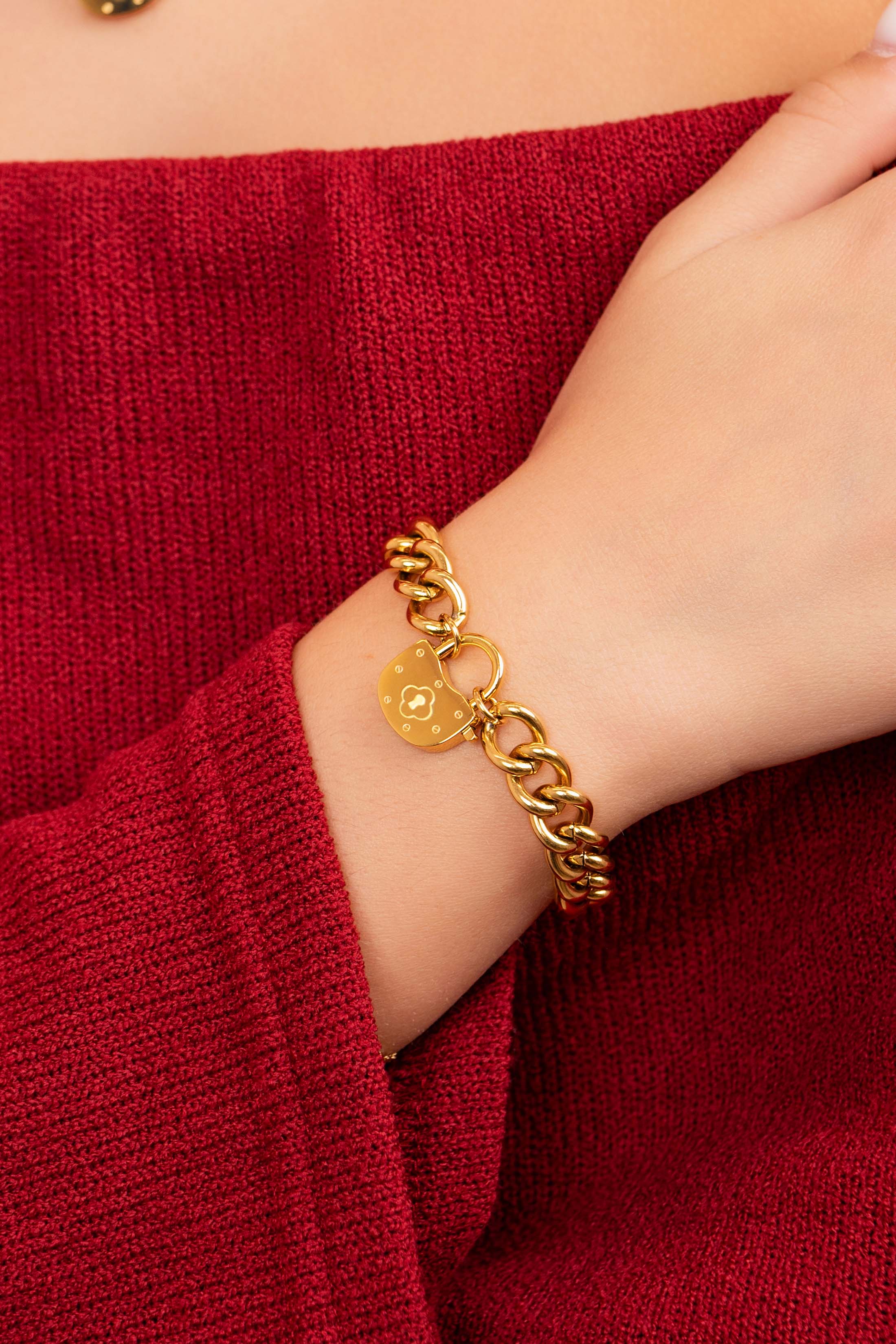 Statement Curb Chain Bracelet