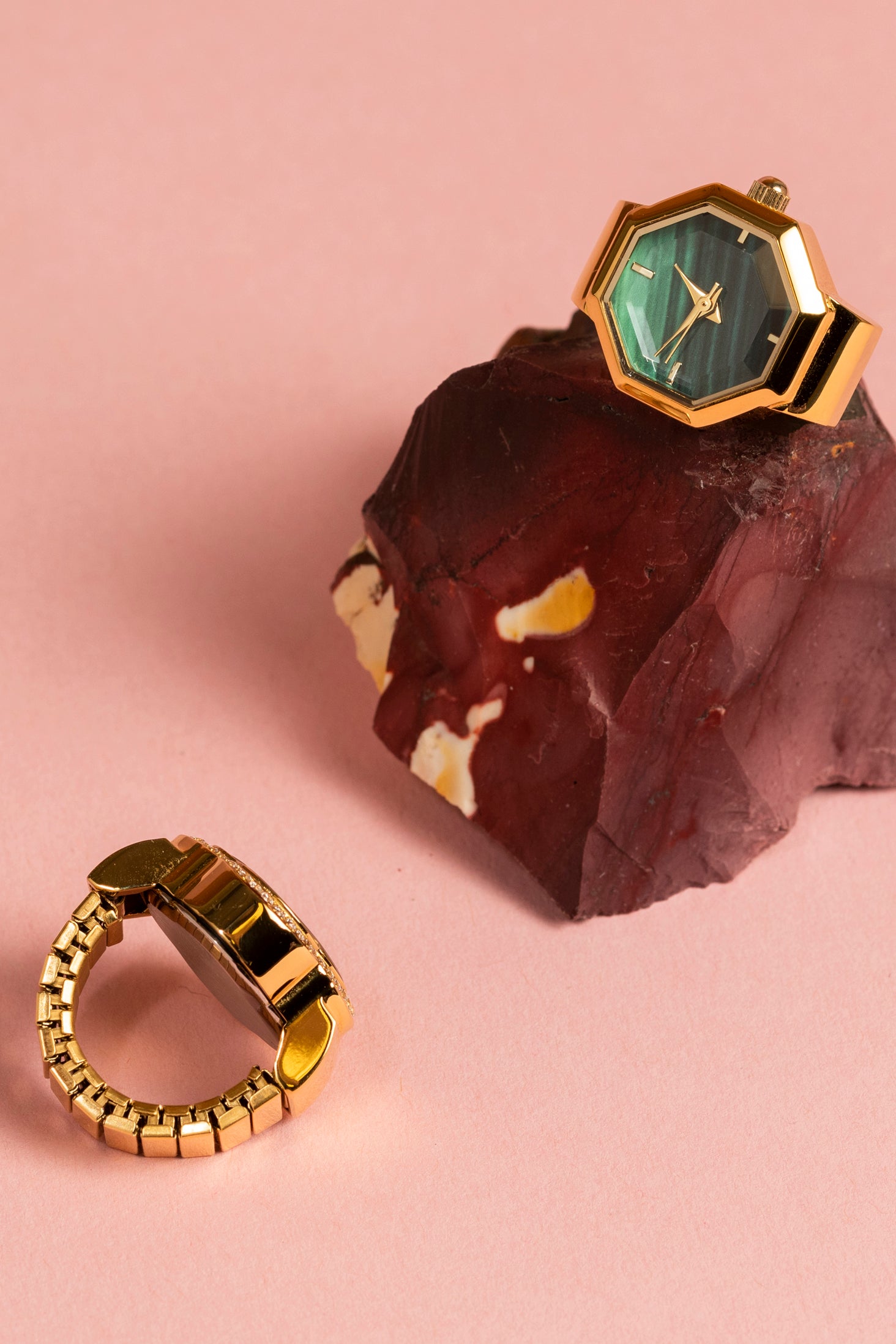 Malachite Carisma Ring Watch