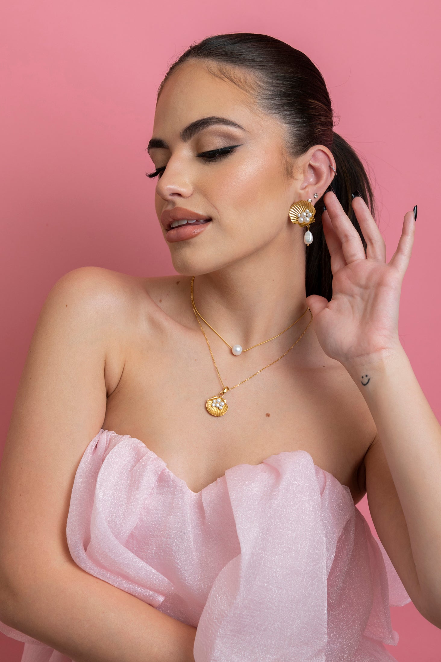 Arzella FreshWater Pearl Drop Stud Earrings & Pendant Gift Set