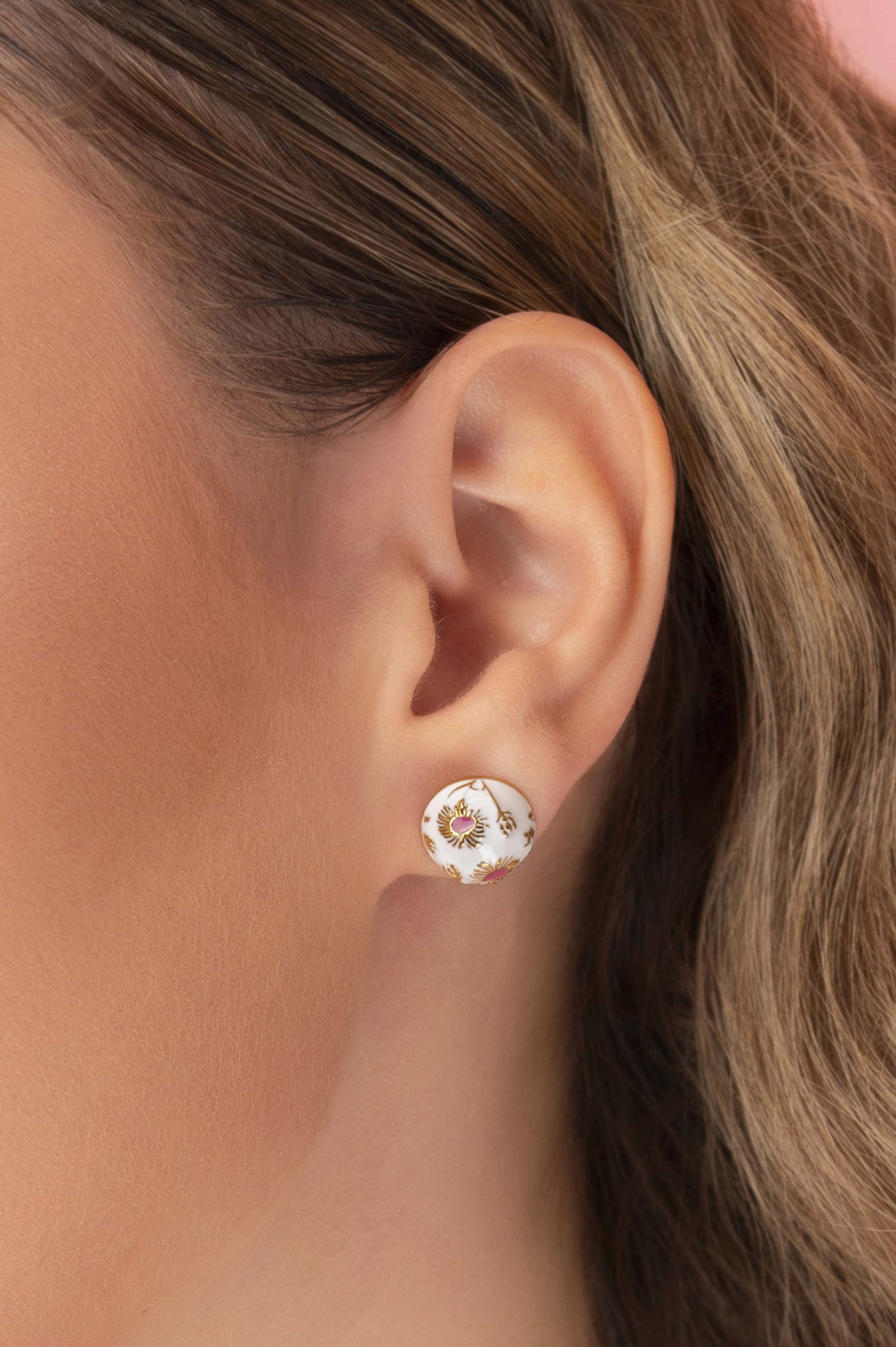 Widnet Il-Baħar White Stud Earring Set