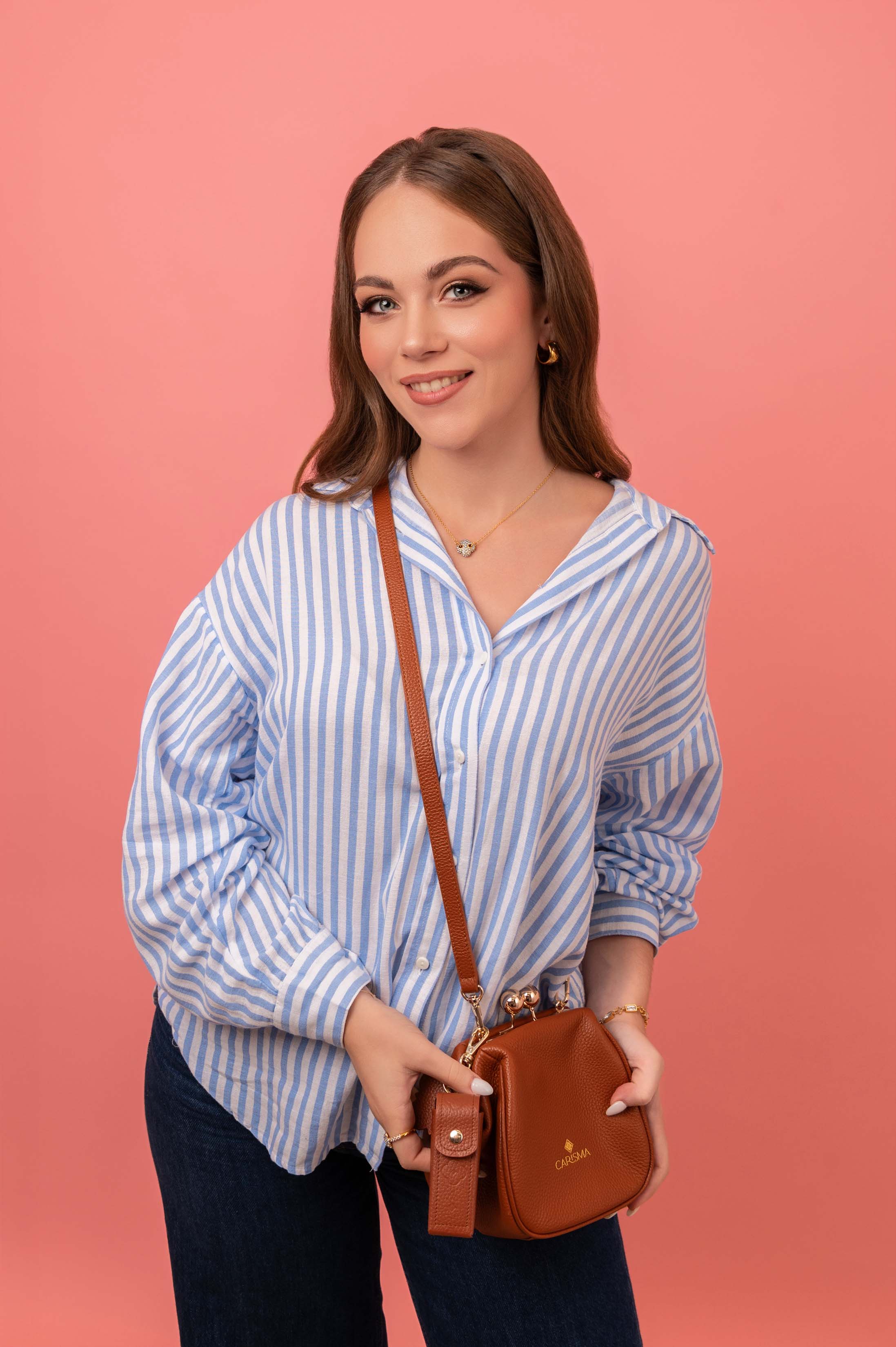 The Carisma Collection Box