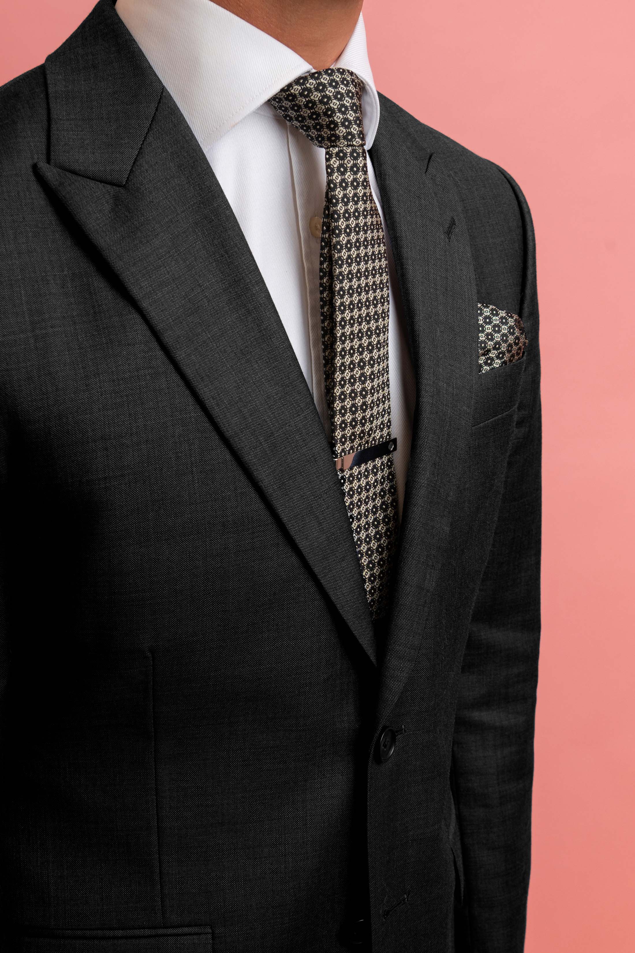 Carisma Black Signature Tie & Pocket Square