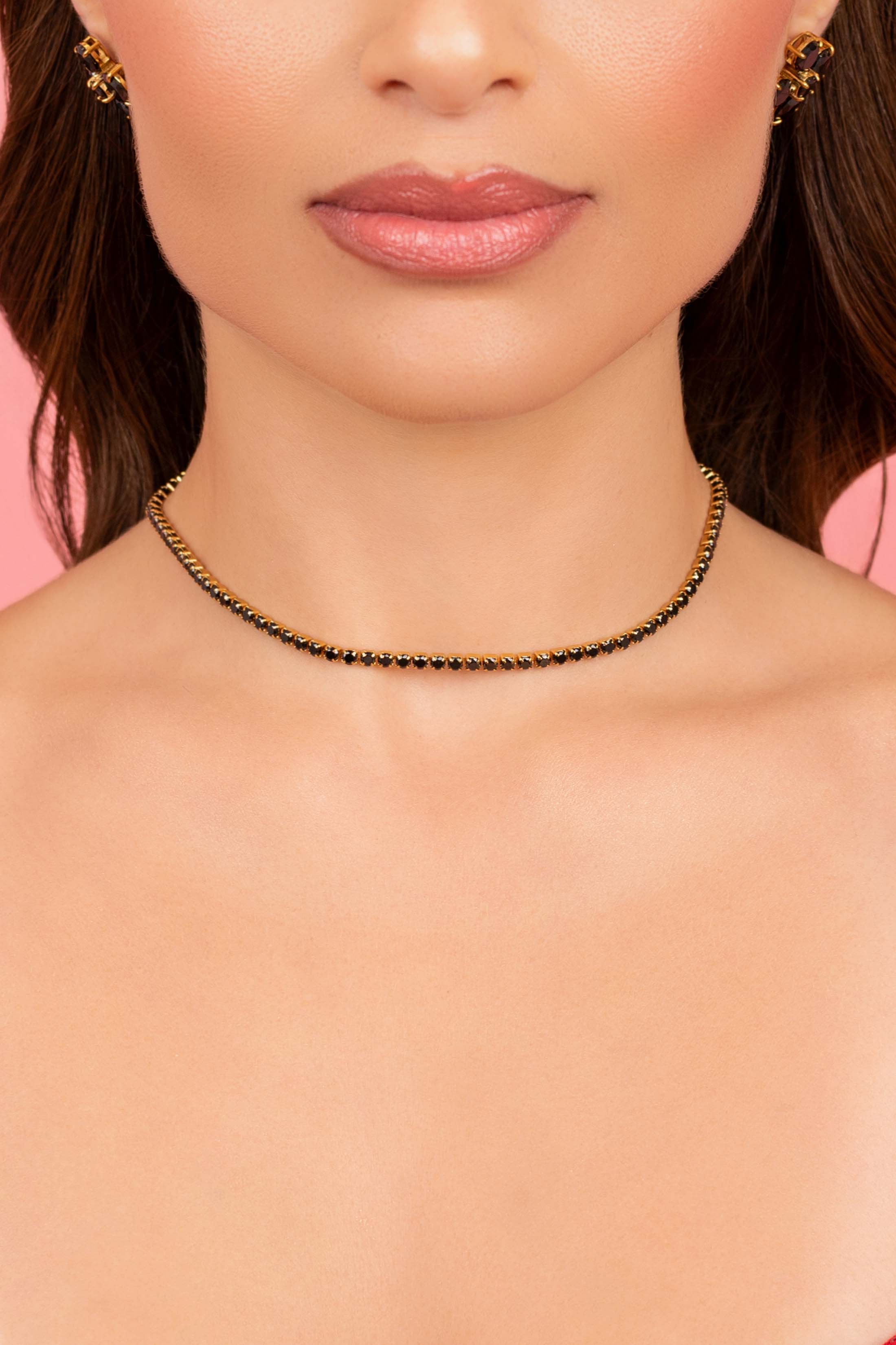 Tnabbret Petals Tennis Choker