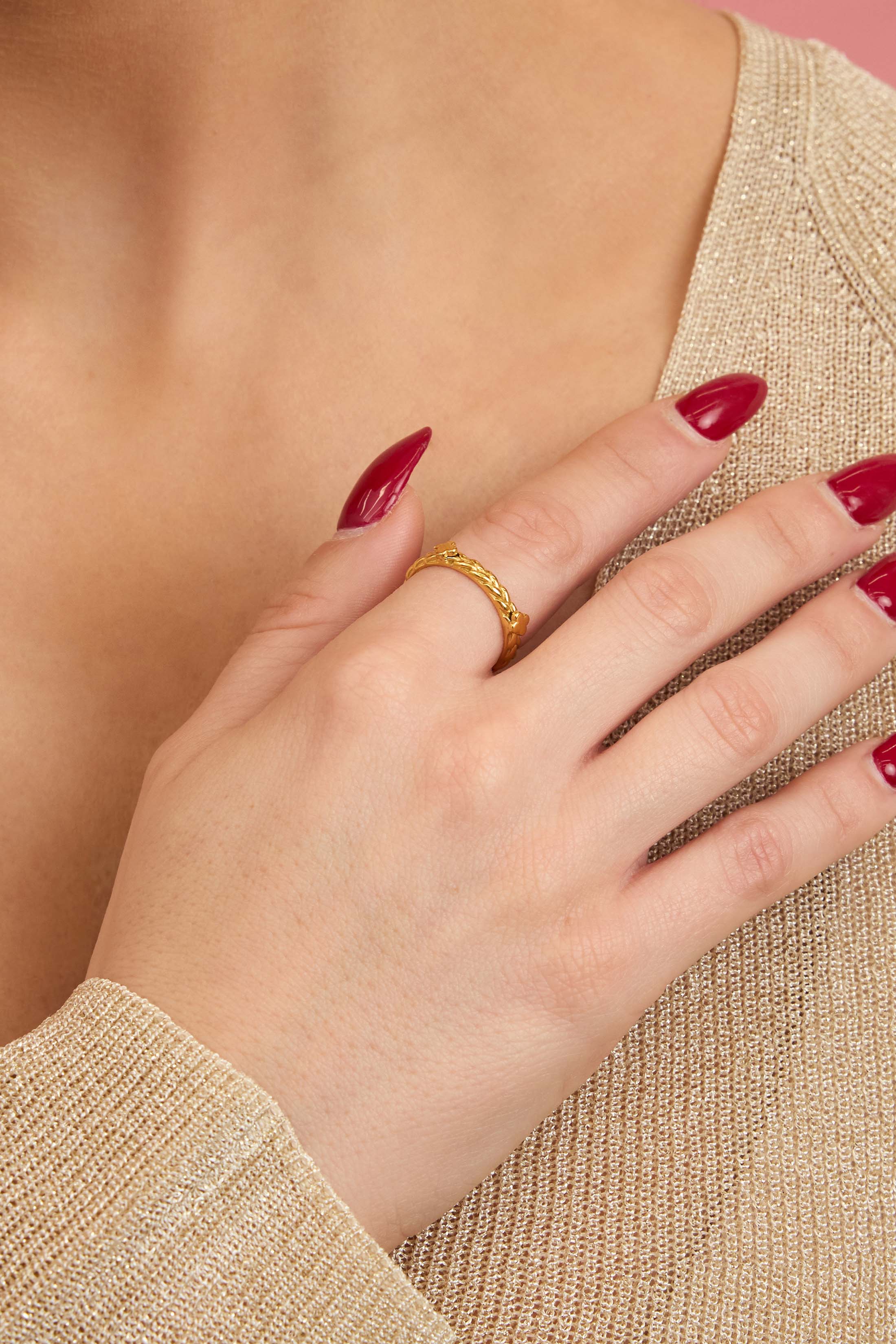 Icon Wave Ring