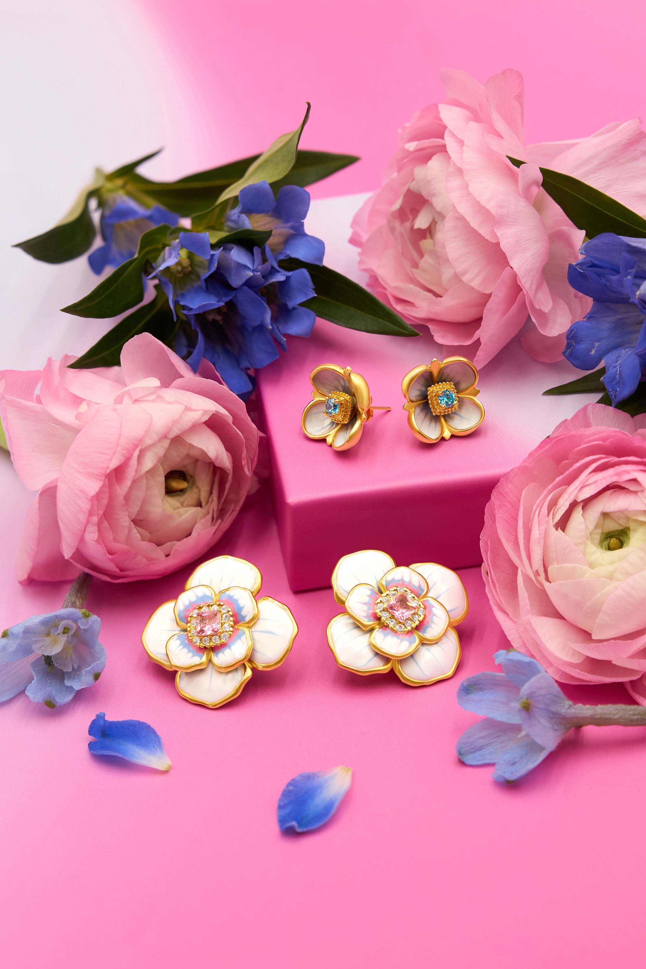 Pimpernell Blu Statement Earring Set