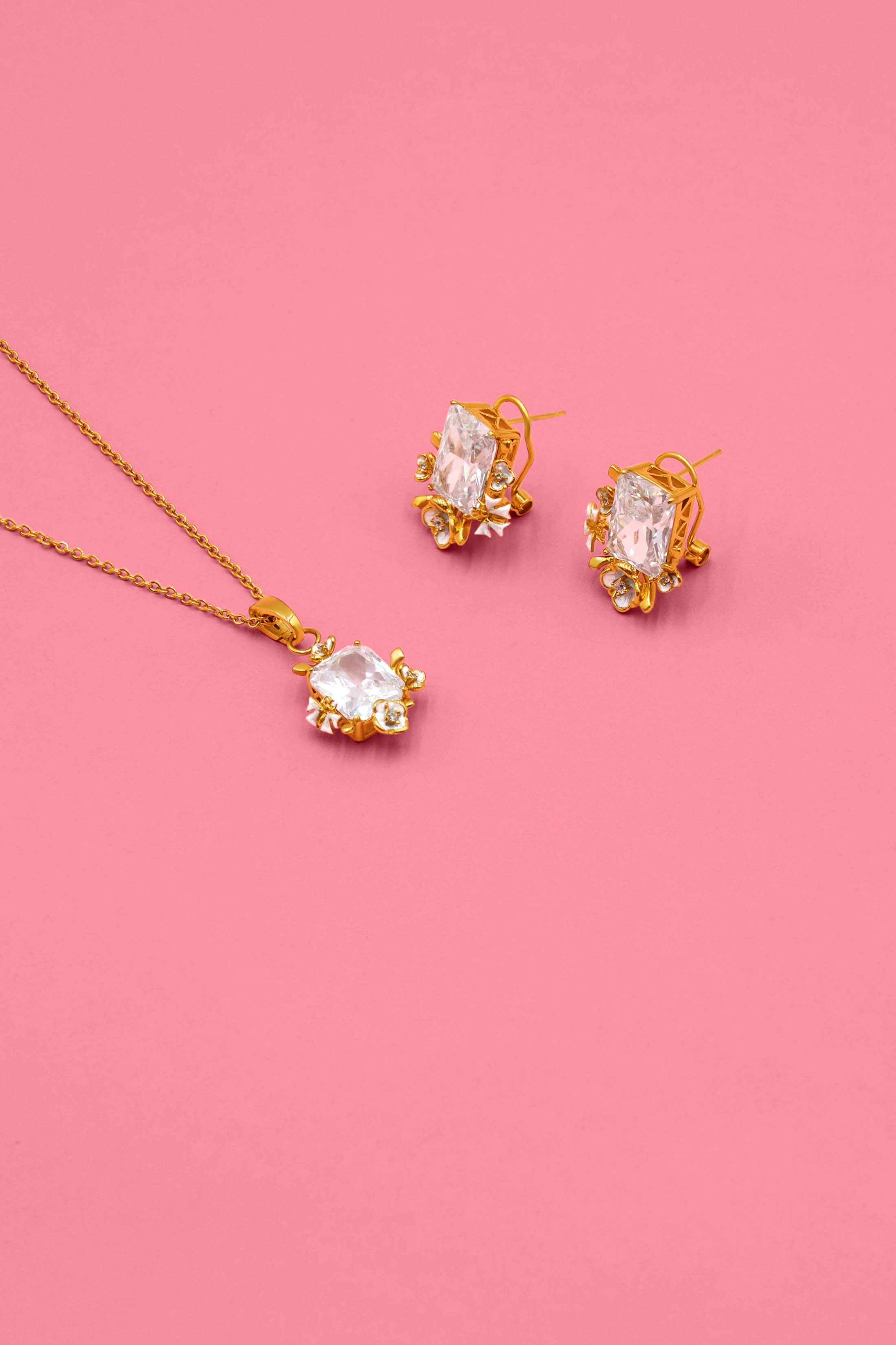 Ġiżimin Reġina Stud Earrings & Necklace Gift Set