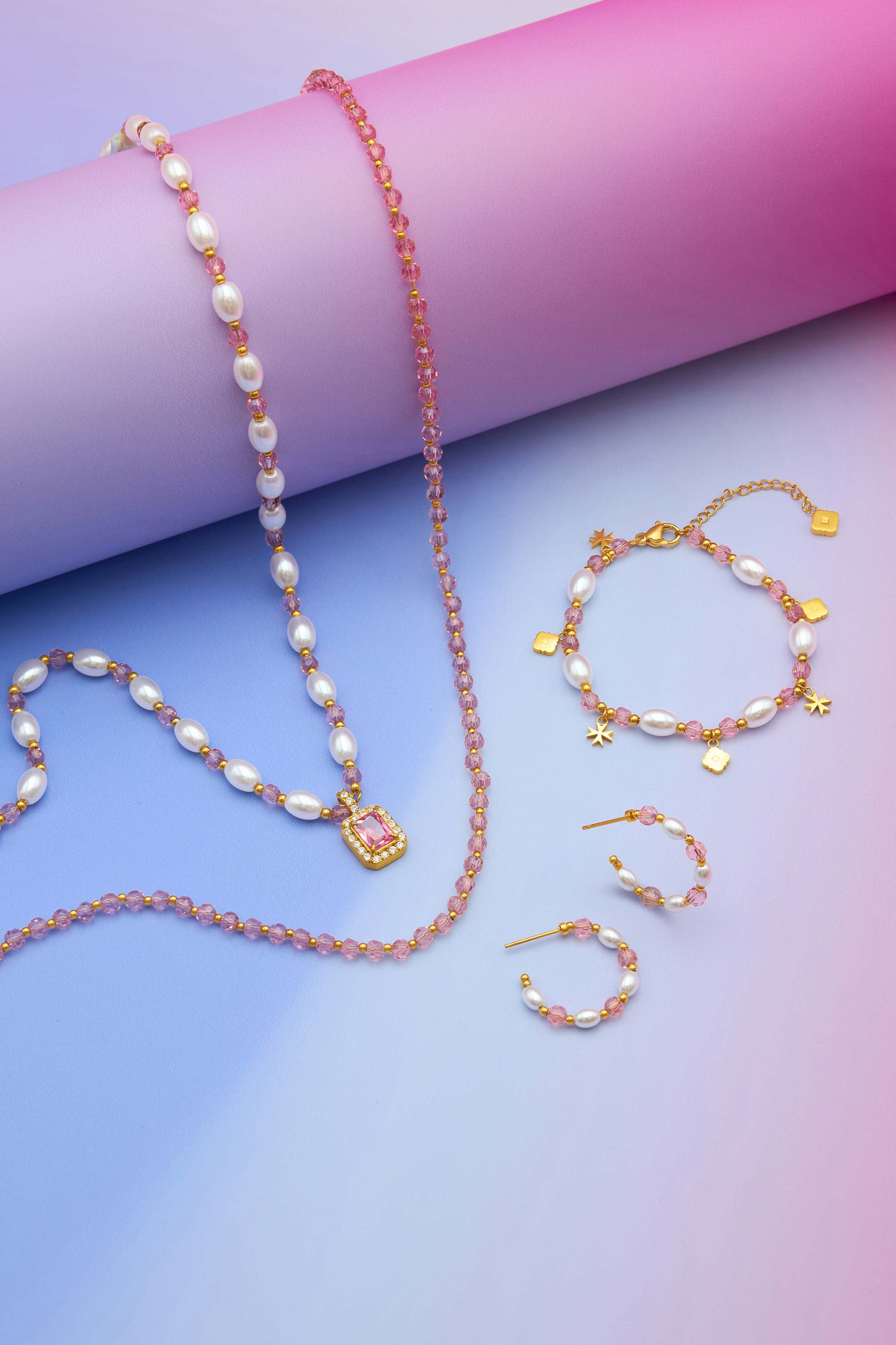 Rosalie Perla Hoops & Necklace Gift Set
