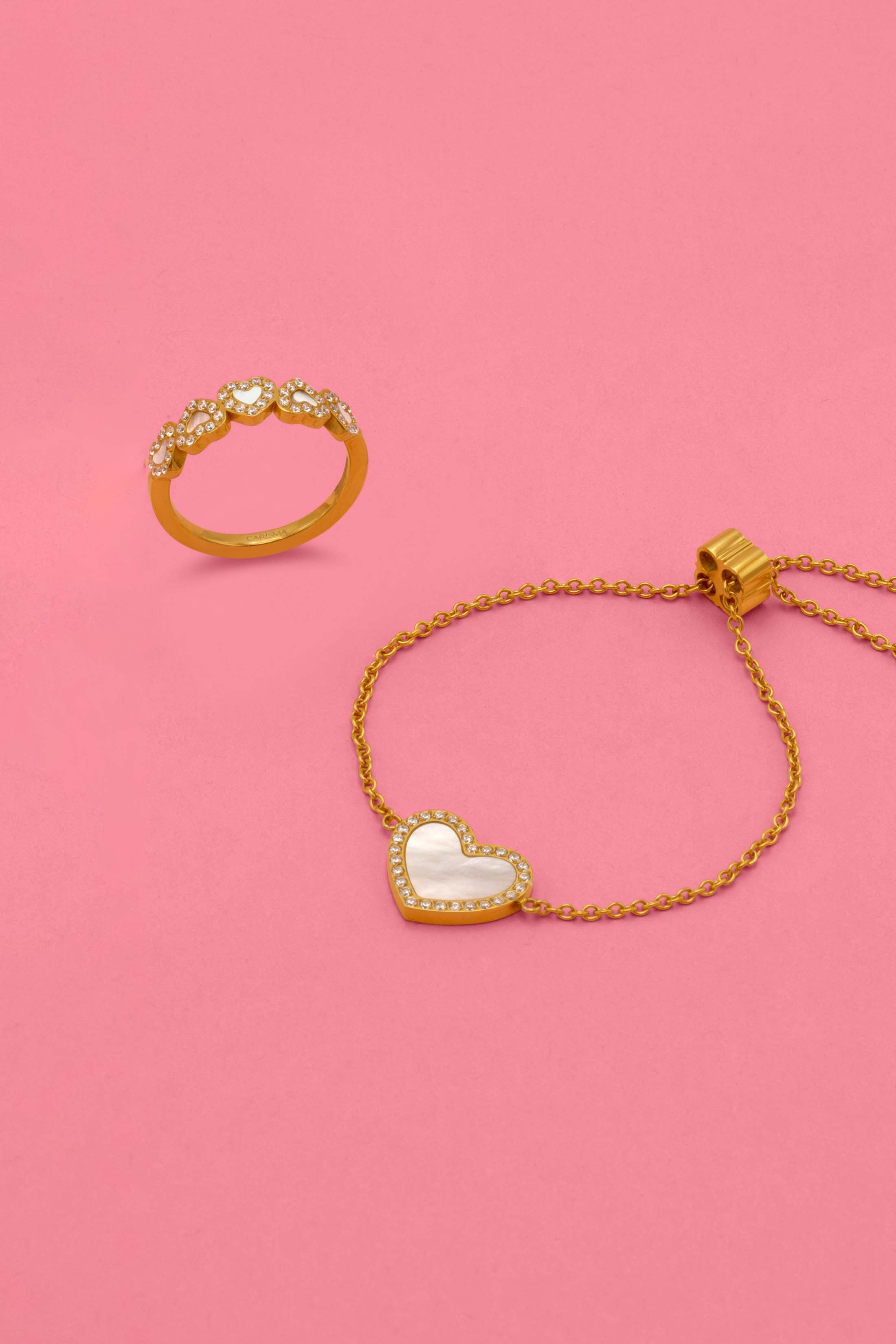 Qalbi Mother of Pearl Ring & Bracelet Gift Set