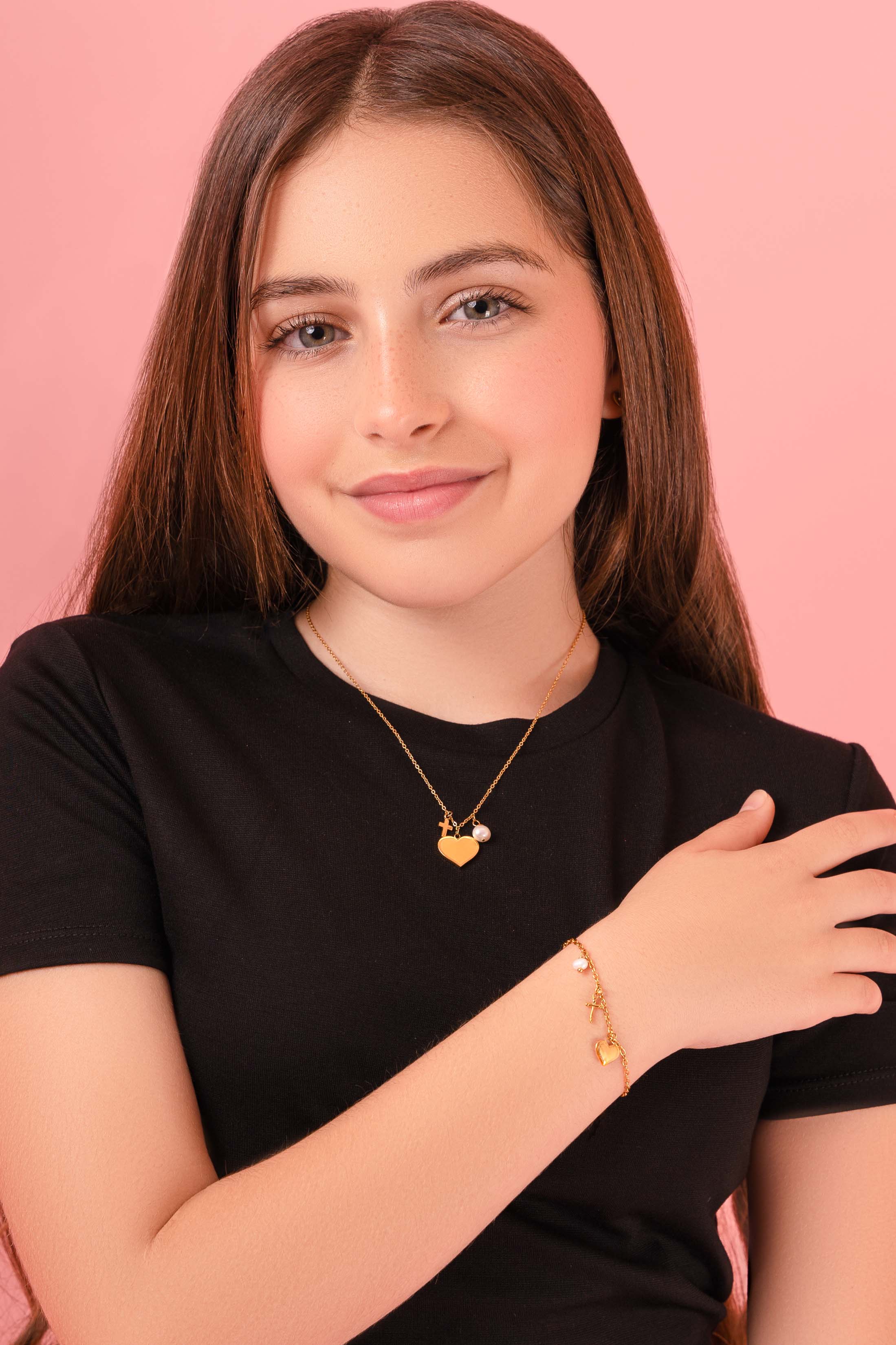 Engravable Gold Heart Charm Bracelet