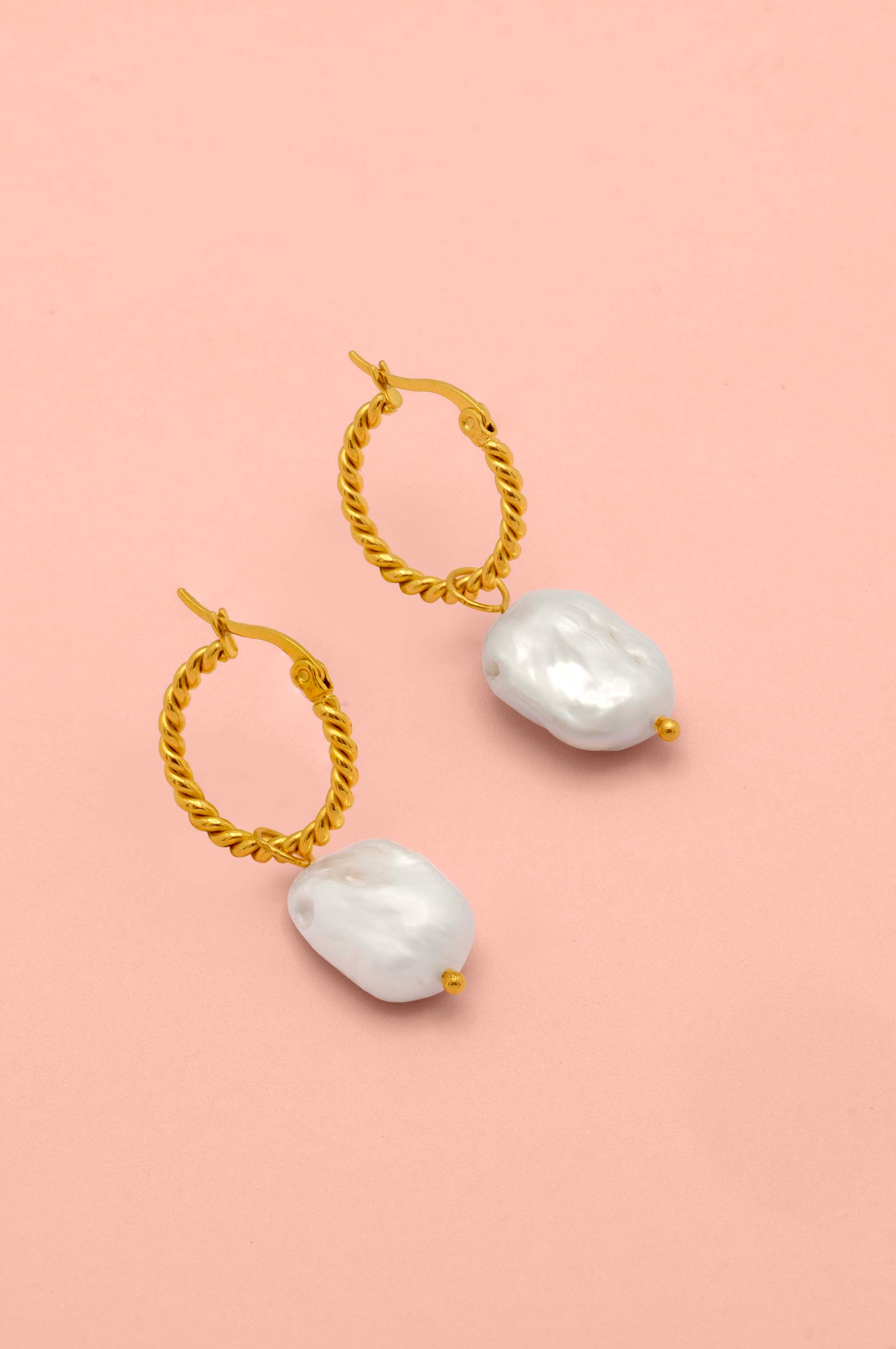 Baroque Freshwater Pearl Pendant Earring Gift Set