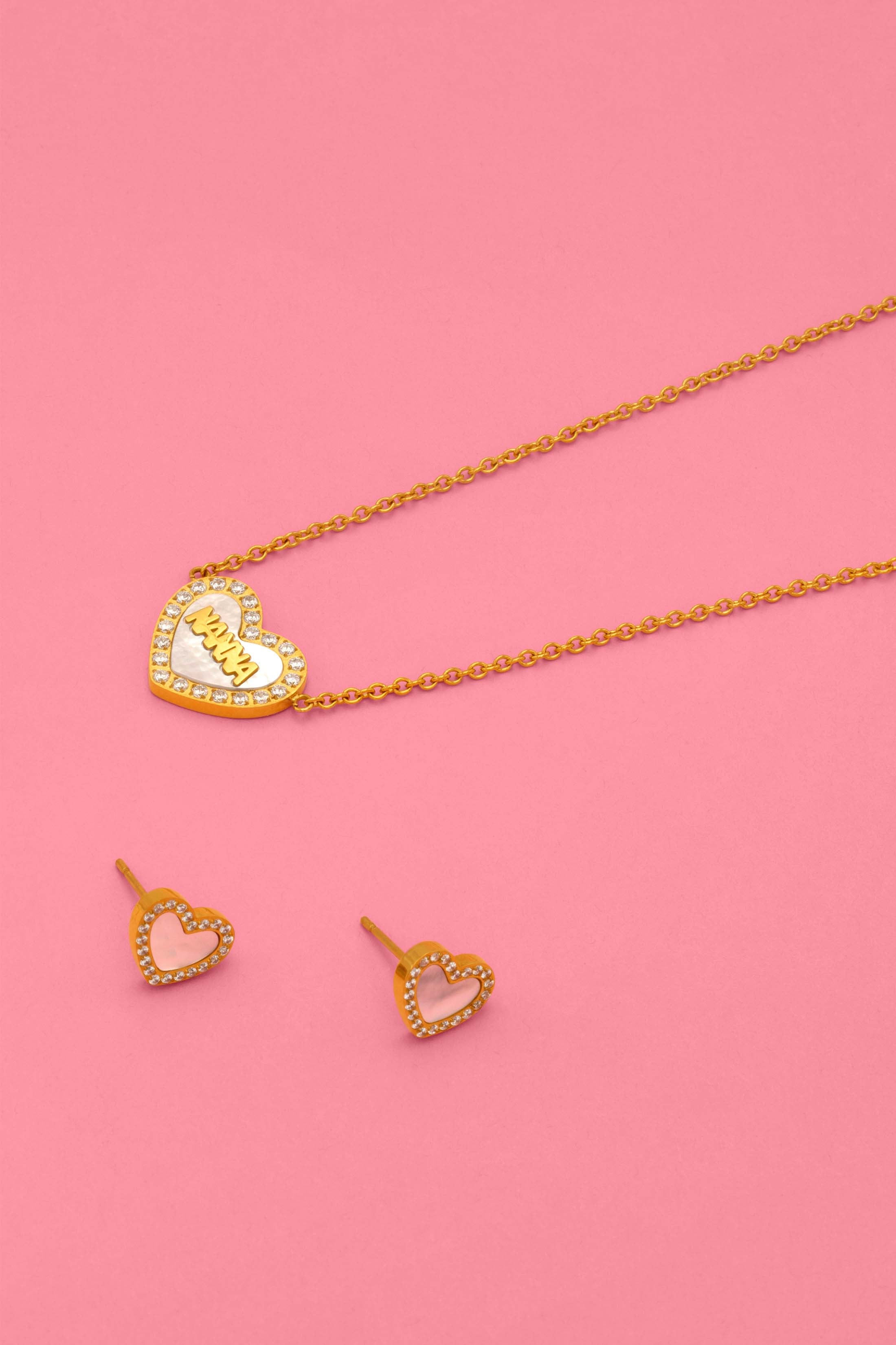 Qalbi ‘Nanna’ Mother of Pearl Necklace & Stud Earrings Gift Set