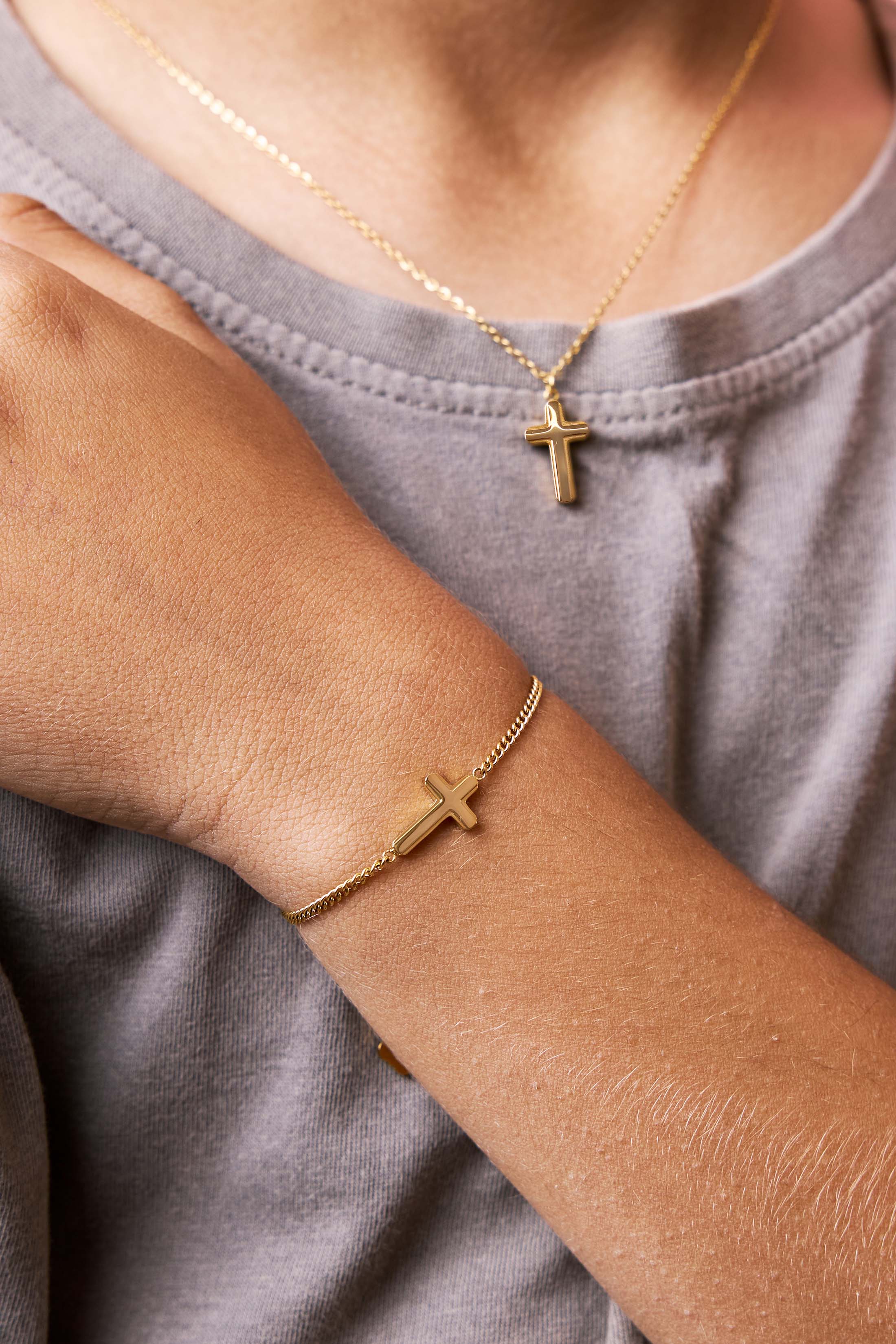 Cross Gold Bracelet