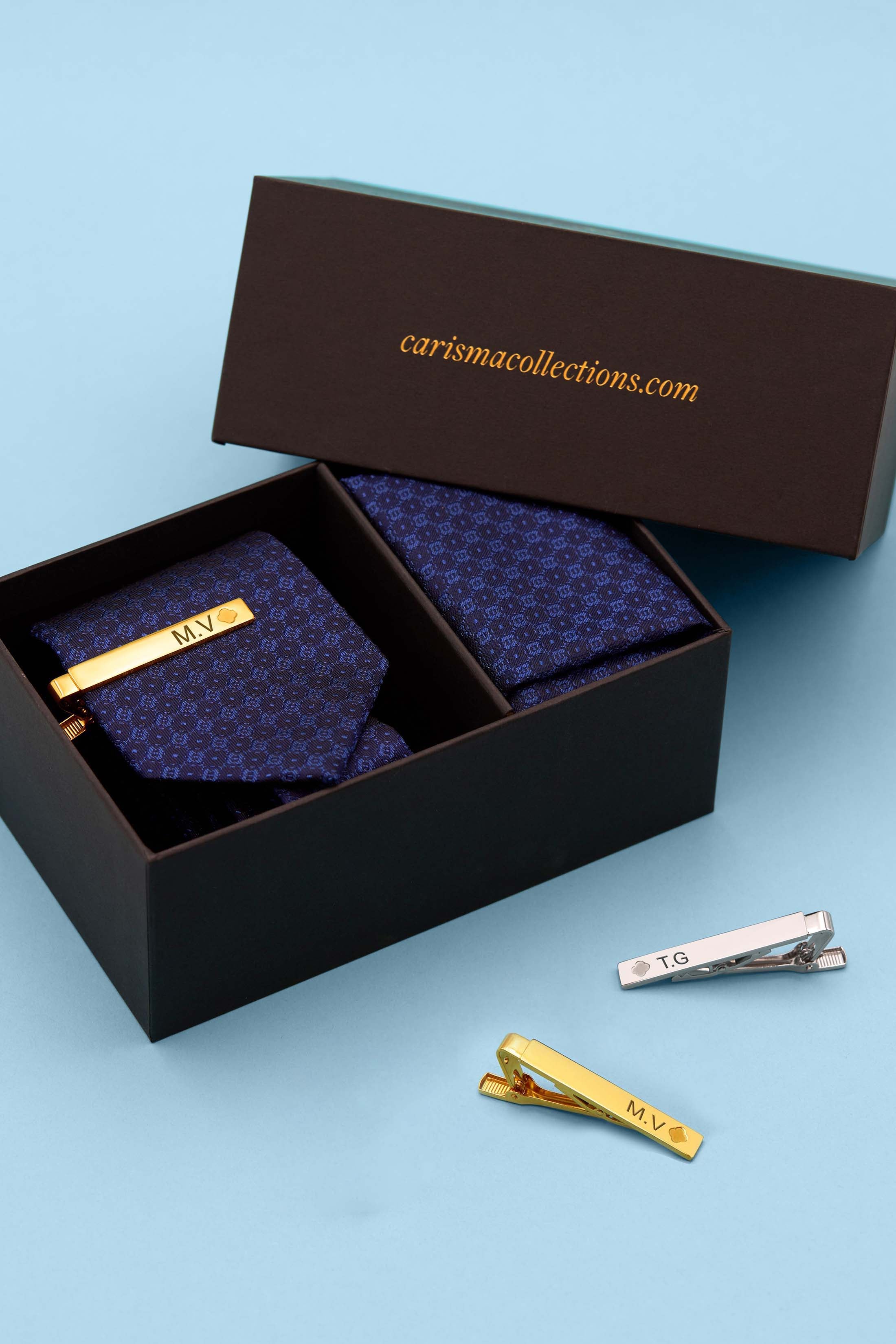 Carisma Blue Signature Tie & Pocket Square & Carisma Crest Tie Clip Gift Set
