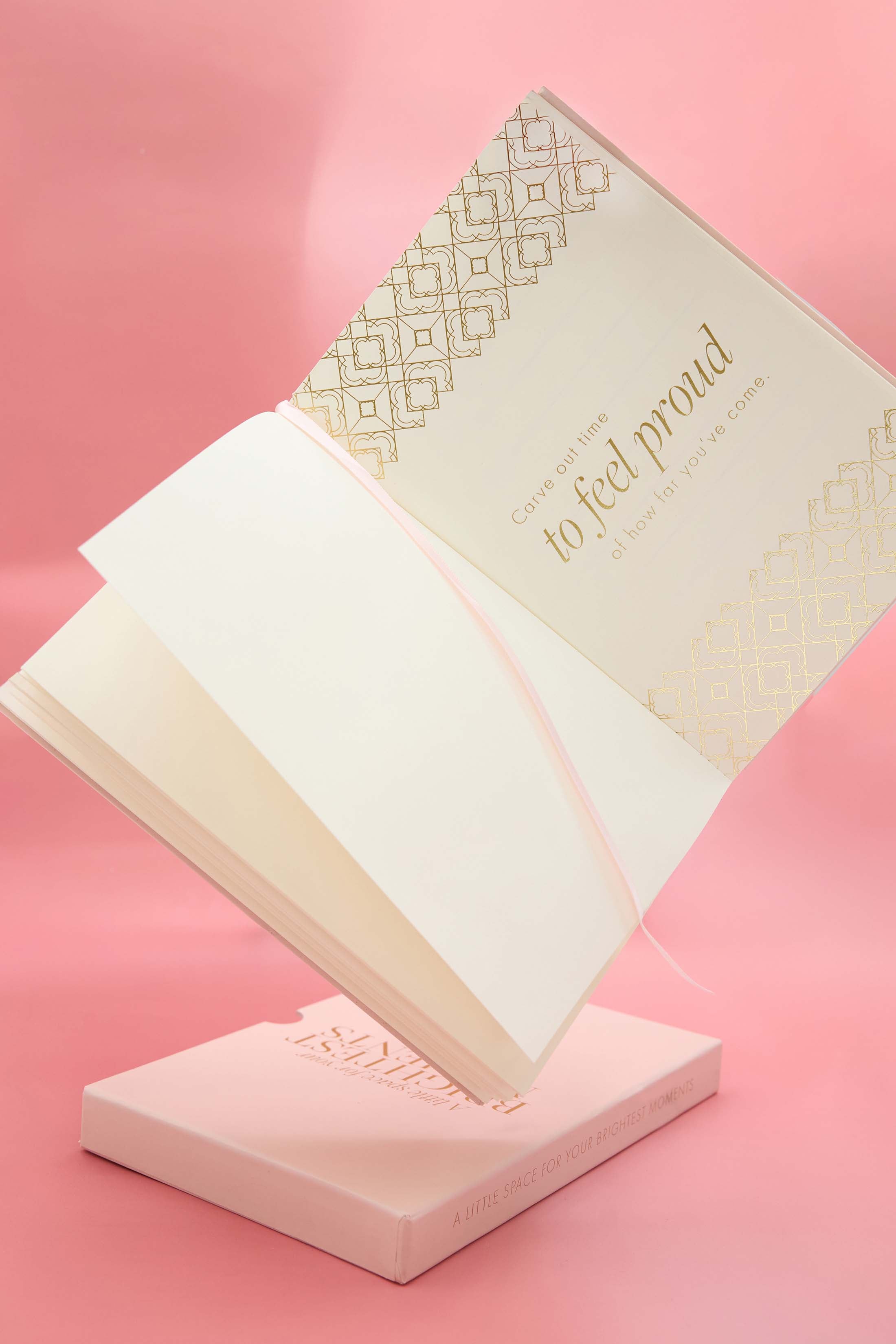 The Carisma Collection Box