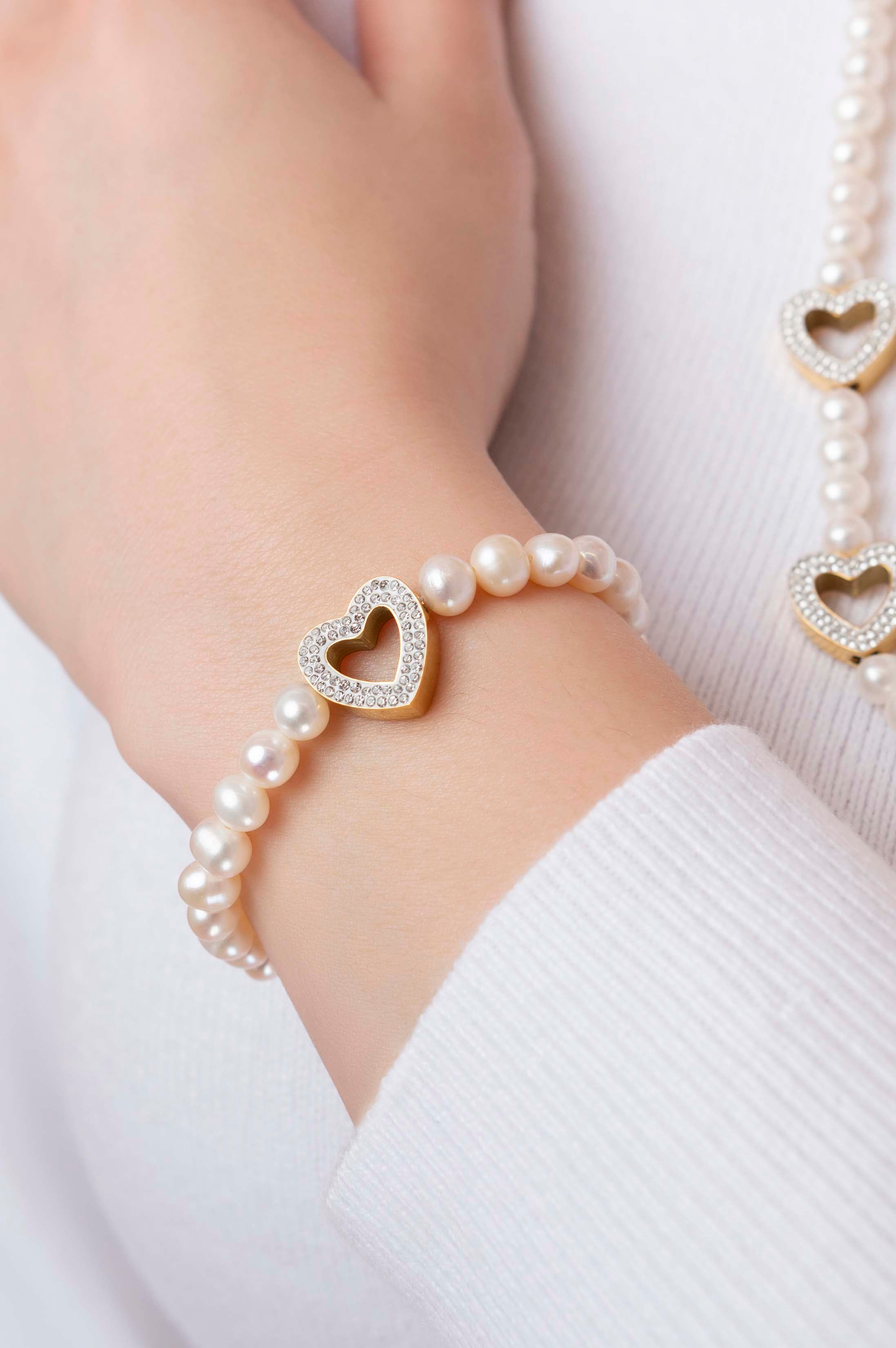 Freshwater Pearl Heart Pavé Bracelet