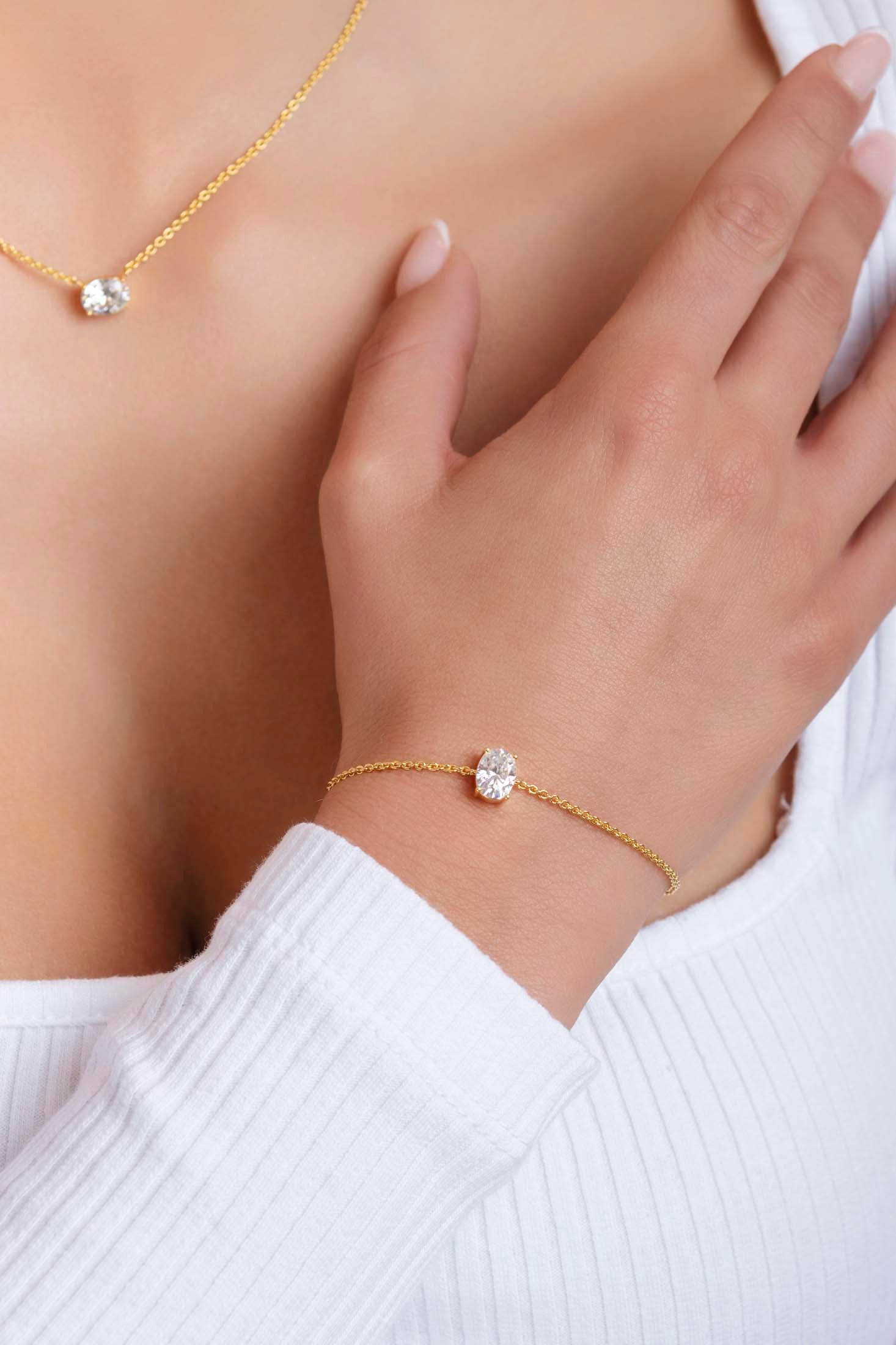 Moissanite Solitaire Bracelet in 18k Gold Vermeil