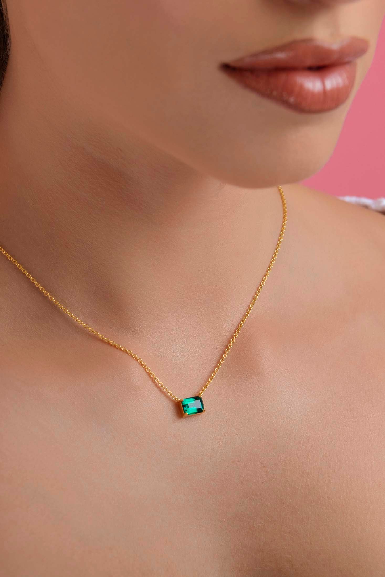 Emerald Solitaire Bracelet in 18k Gold Vermeil
