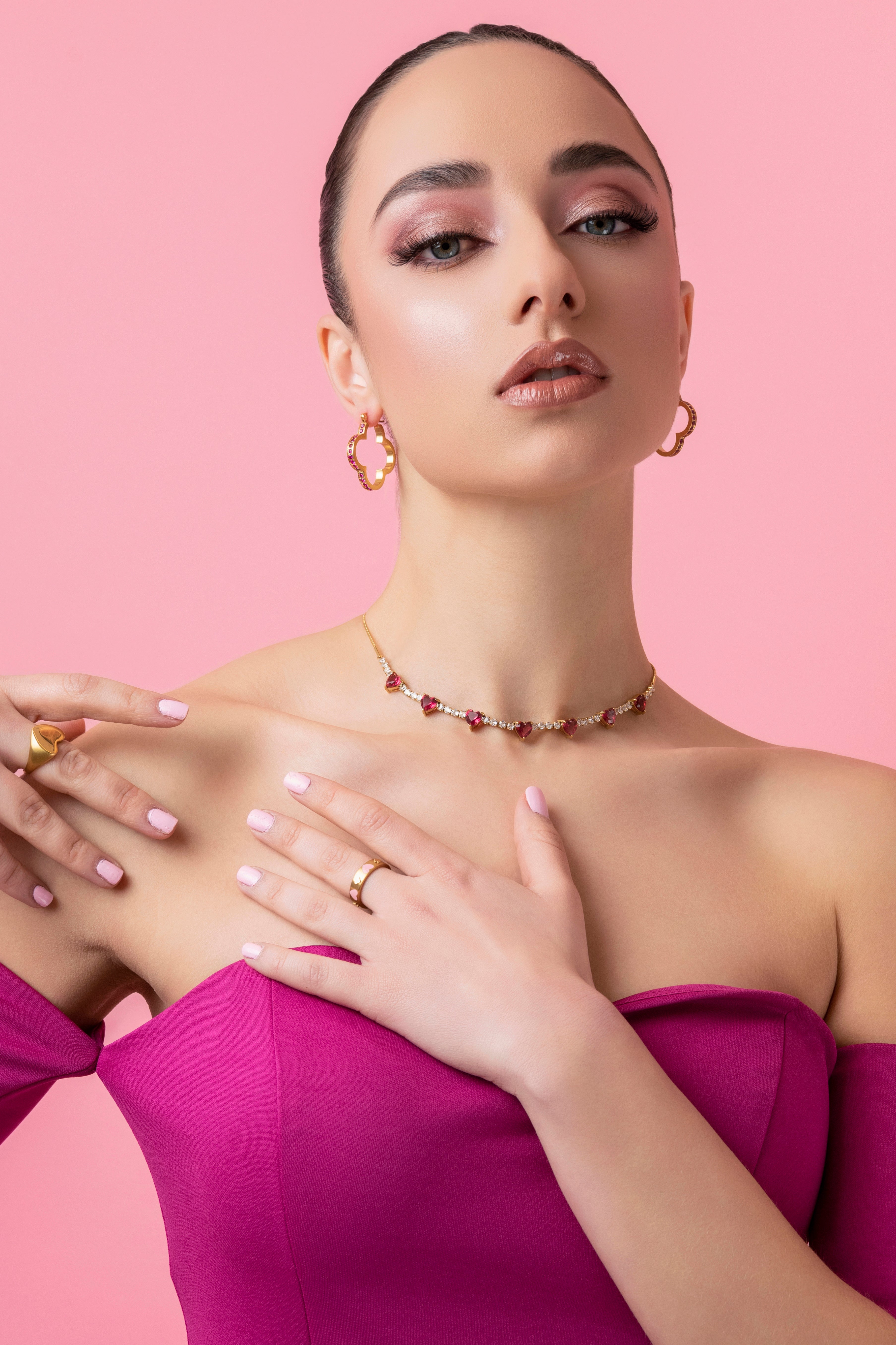 Crystal Heart Choker & Qalb Tħabbat Earring Gift Set