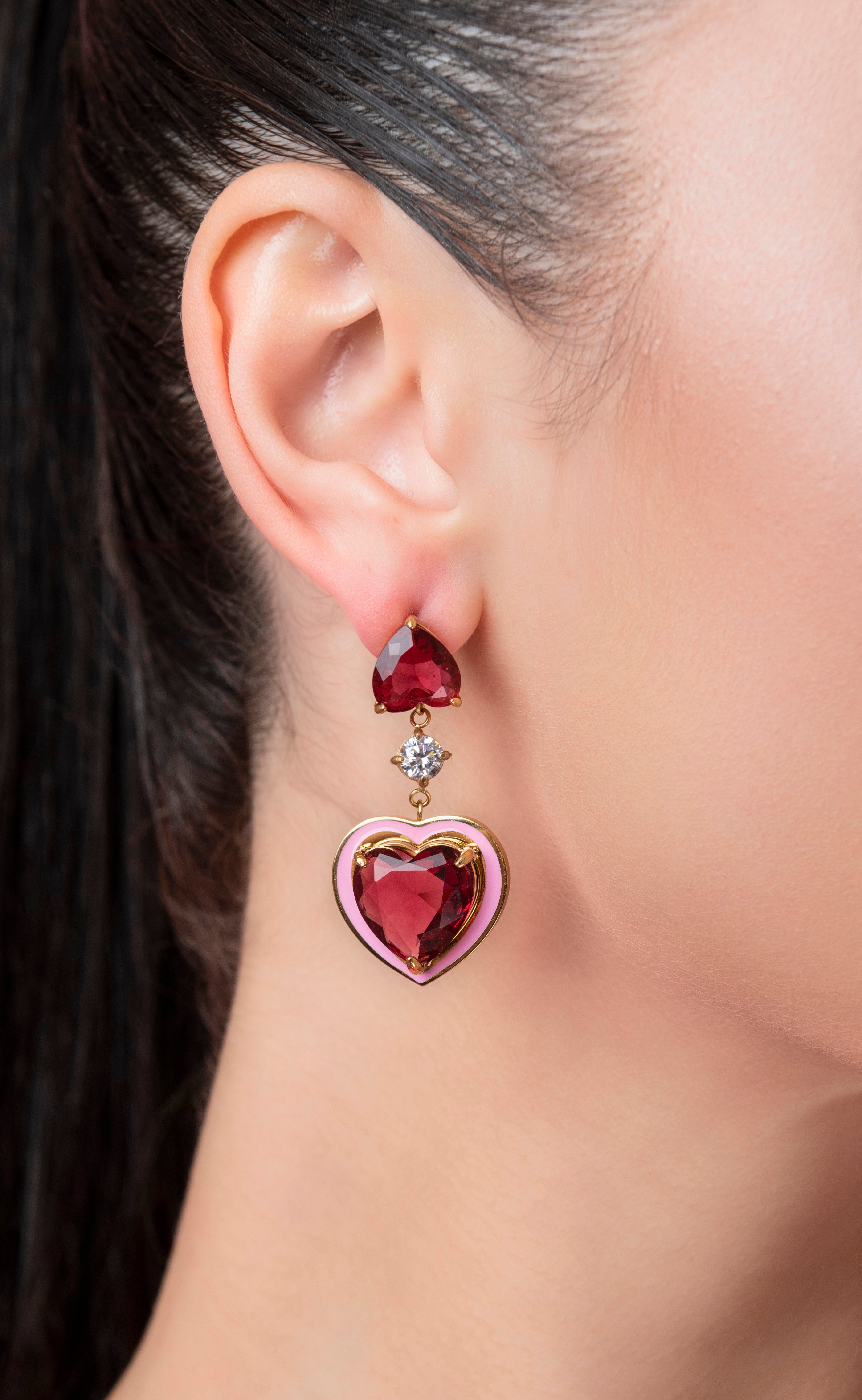 Qalb Tħabbat Drop Stud Earring Set