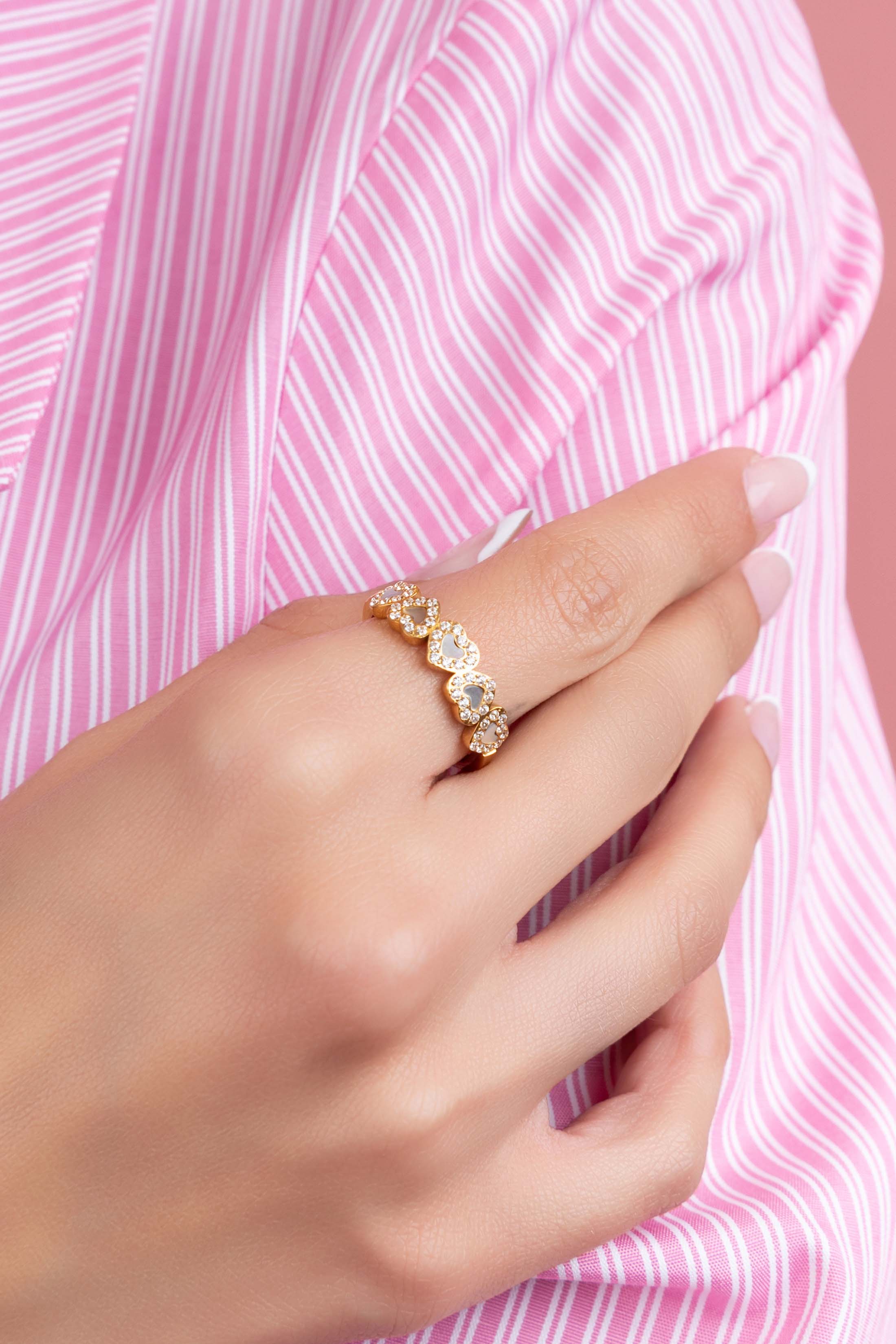 Qalbi Mother of Pearl Ring