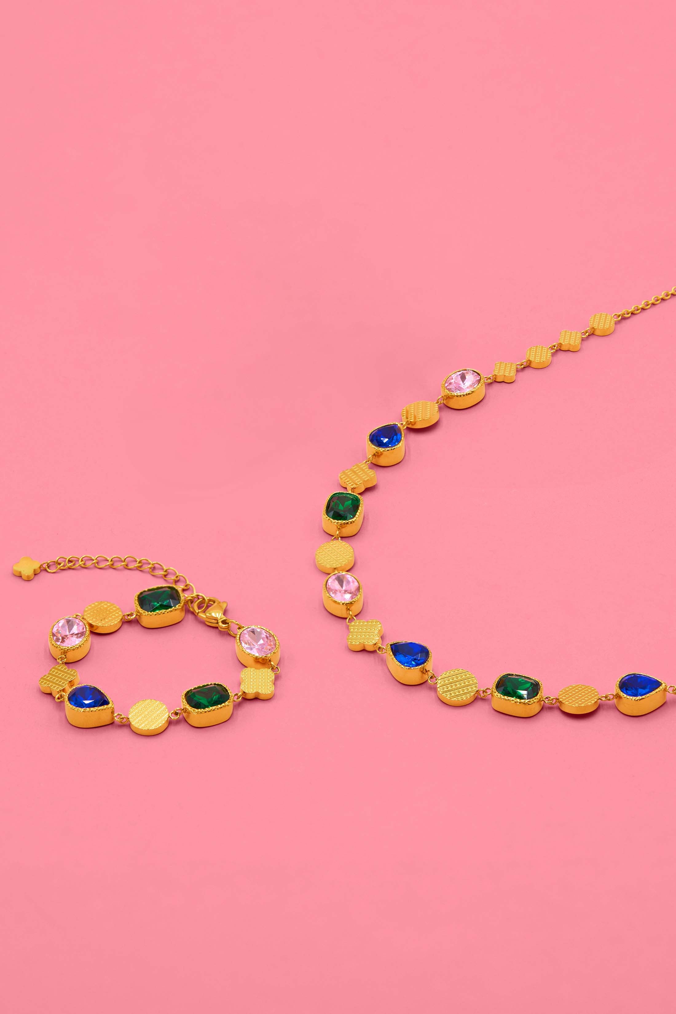 Victoria’s Crown Necklace & Bracelet Gift Set