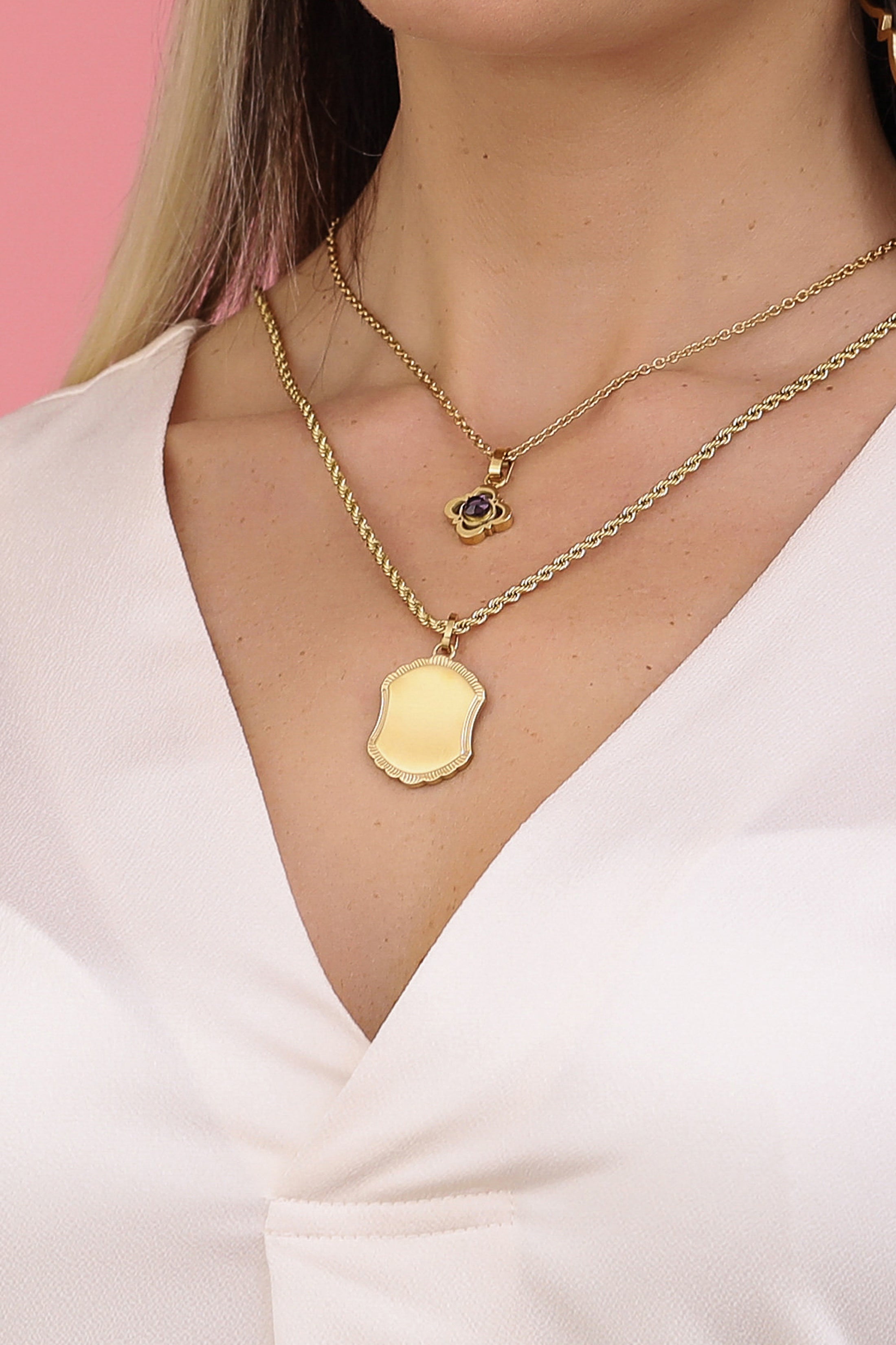Gozo Lace Engravable Pendant & Carisma Logo Birthstone Pendant Gift Set