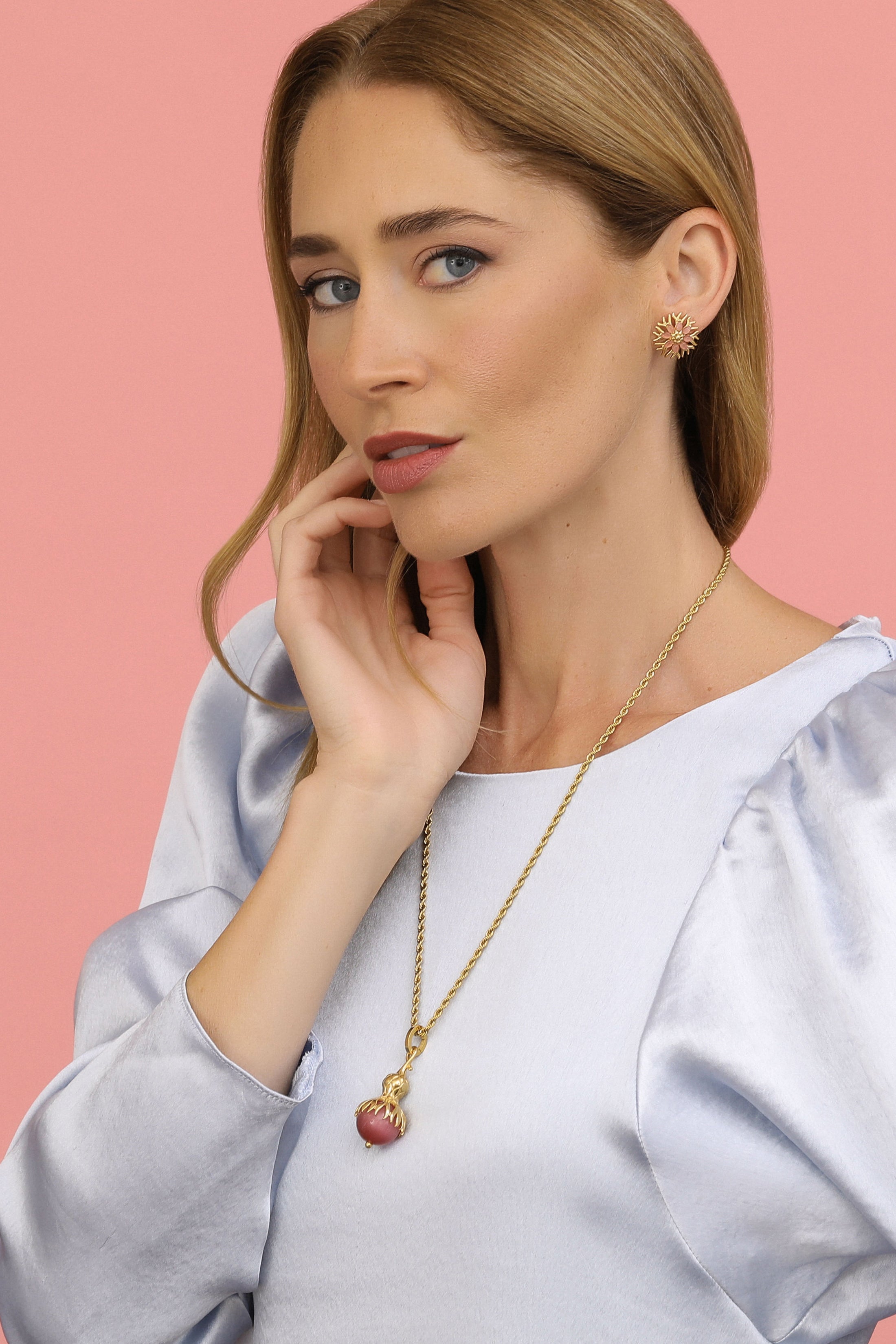 Widnet Il-Baħar Sphere Cat Eye Stone Pendant