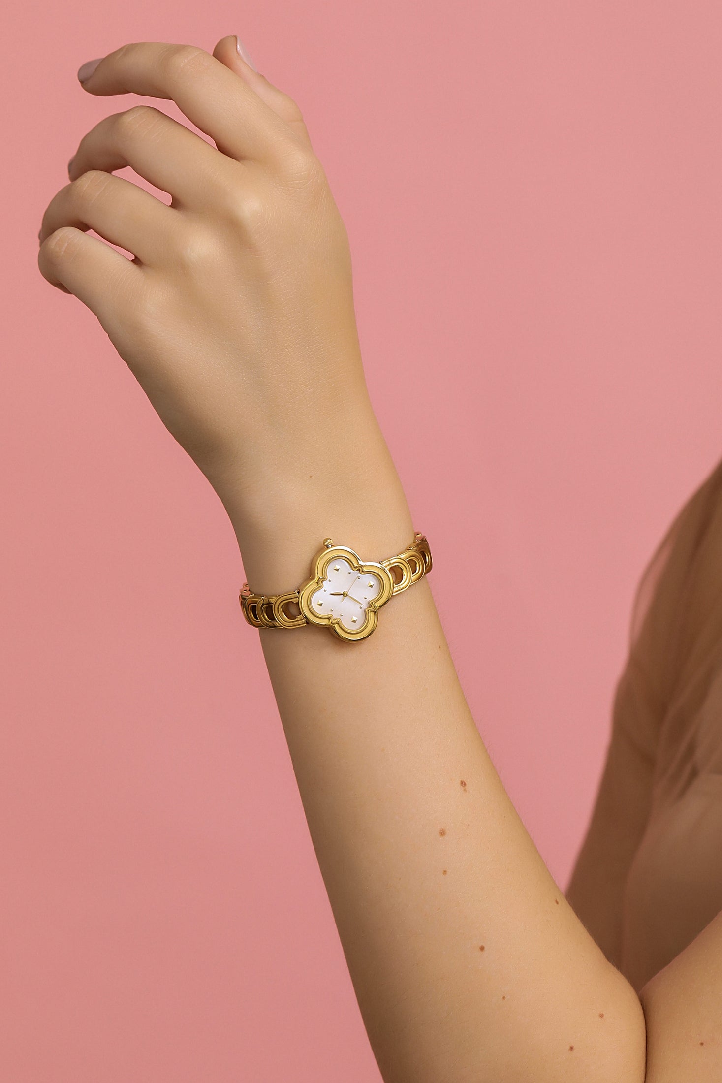 Carisma Mother of Pearl Watch