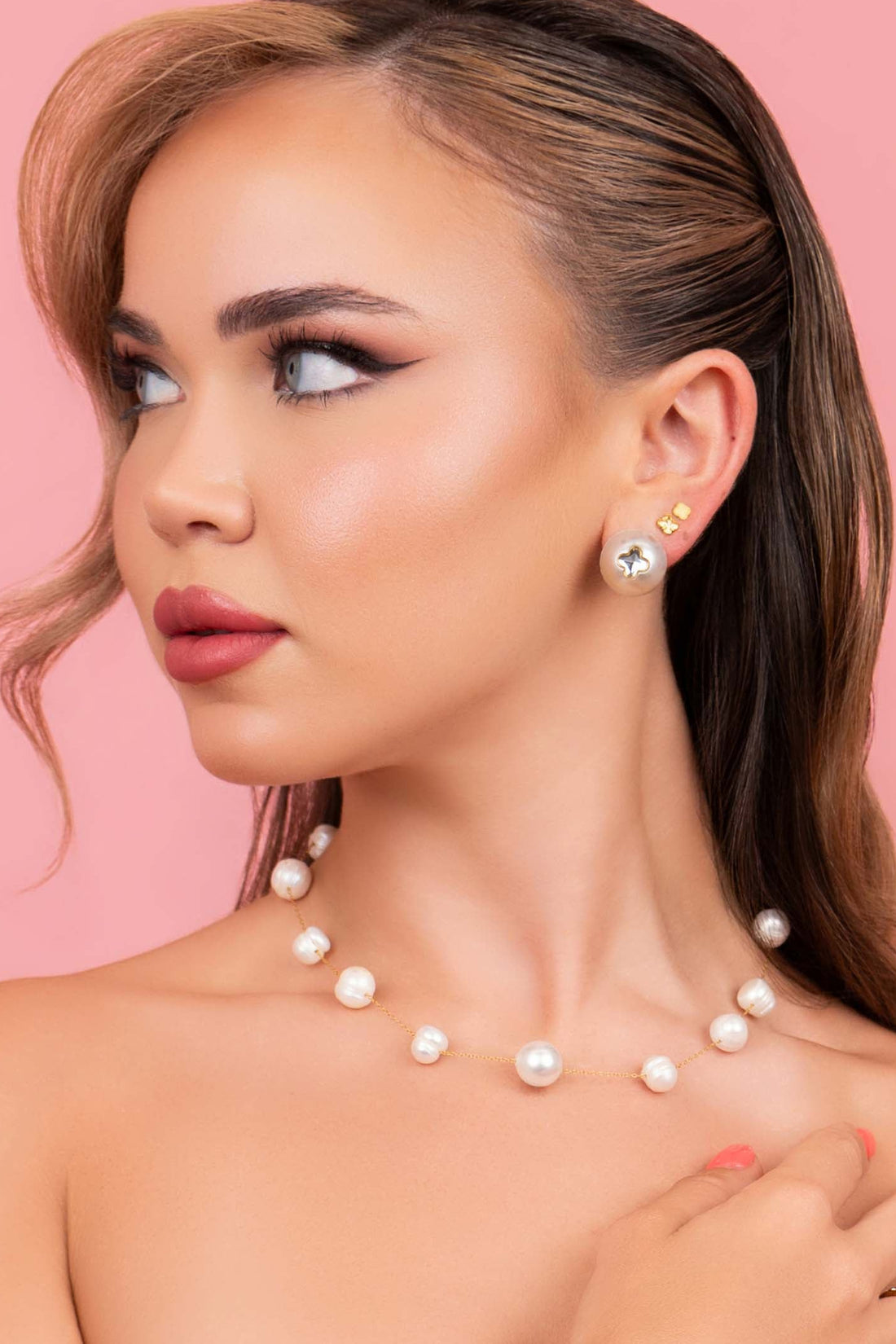Vivienne Perla Stud Earring Set