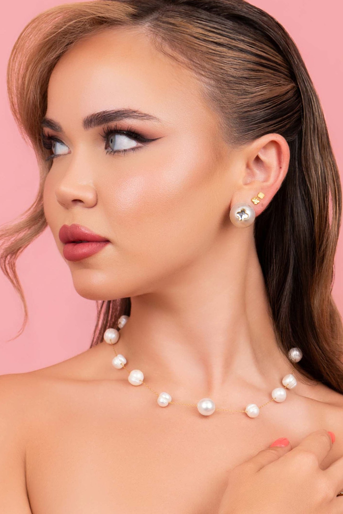 Vivienne Perla Stud Earring Set