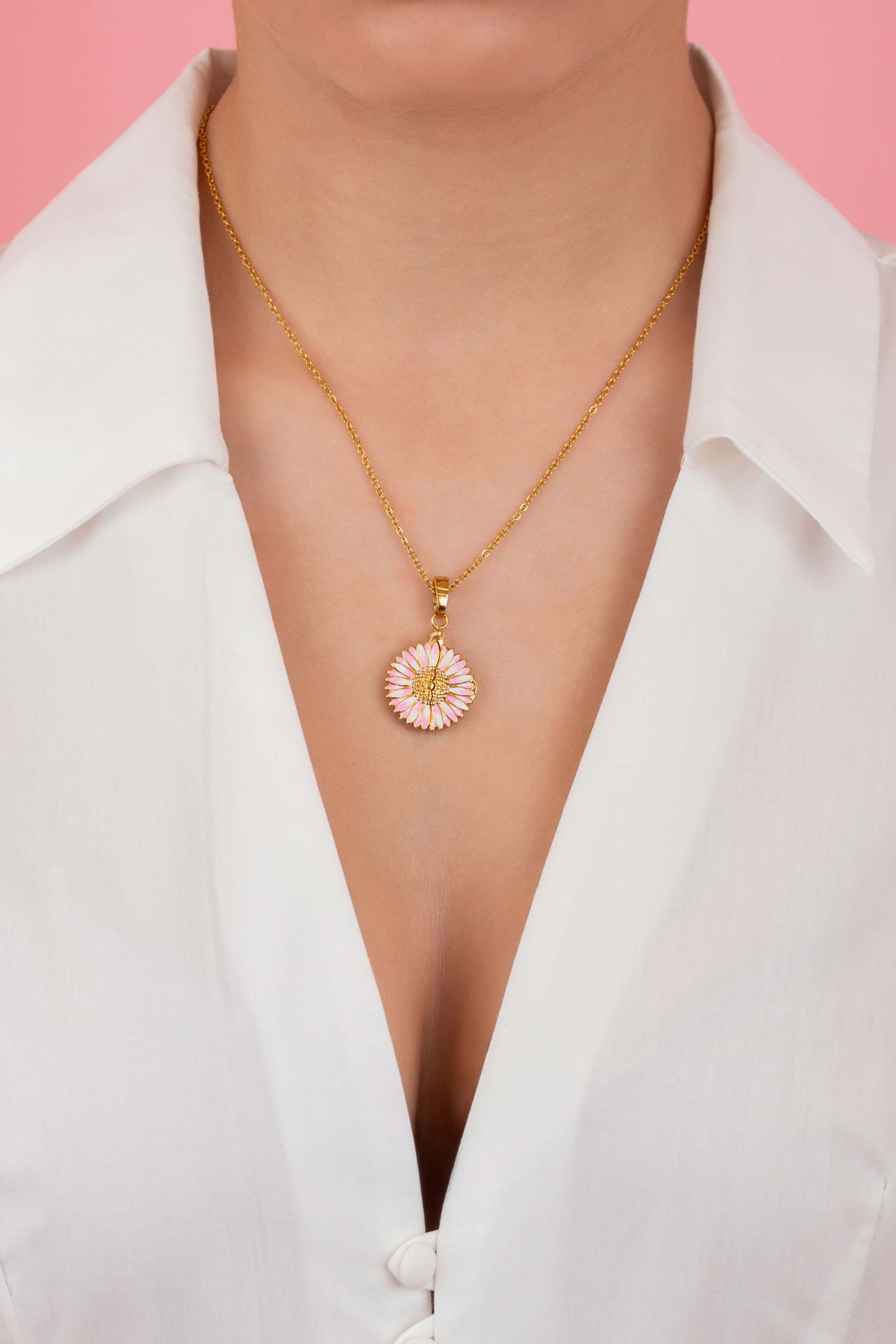 Gerbera Glow Stud Earrings &amp; Engravable Necklace Gift Set