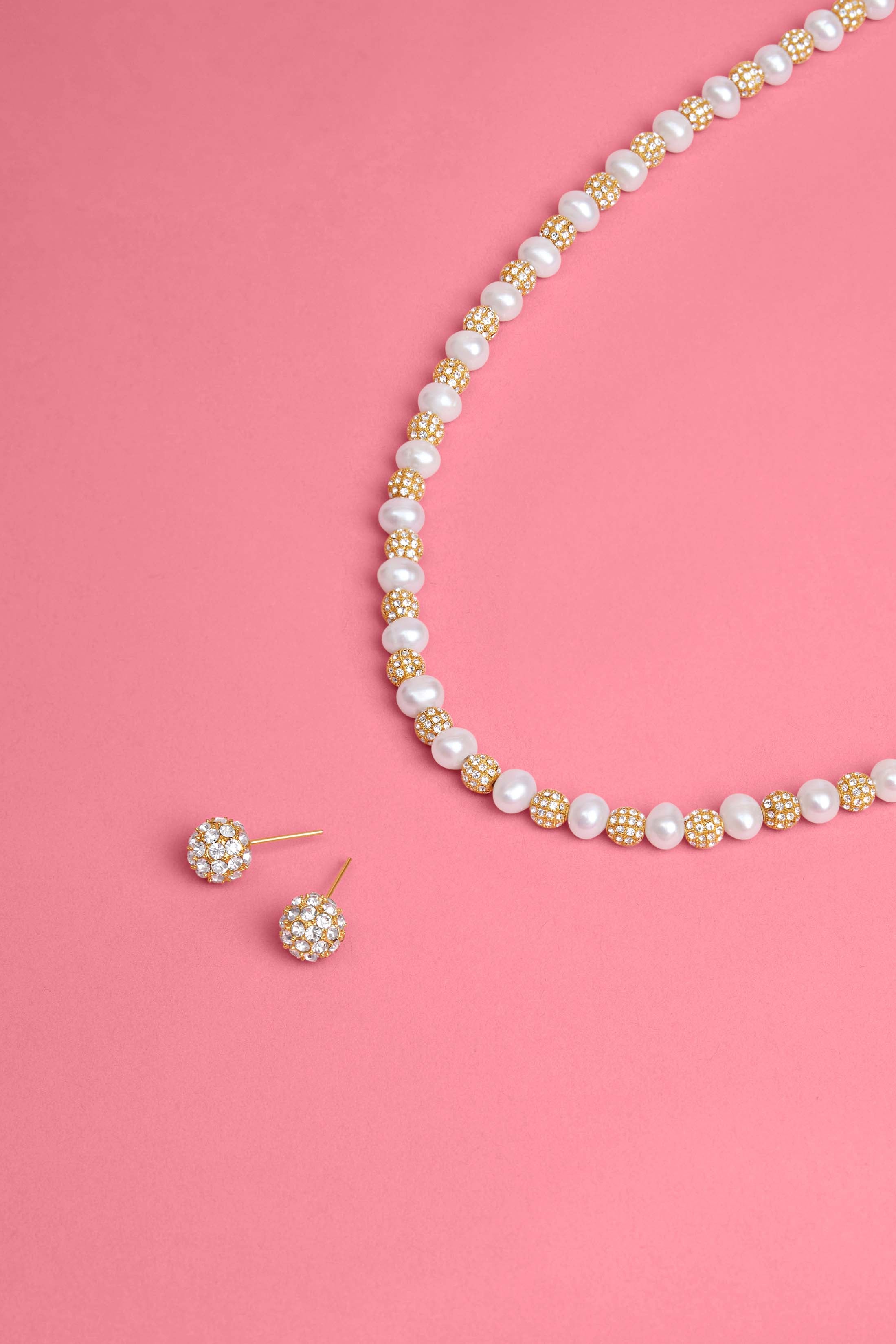 Pearl Radiance Stud Earrings &amp; Necklace Gift Set
