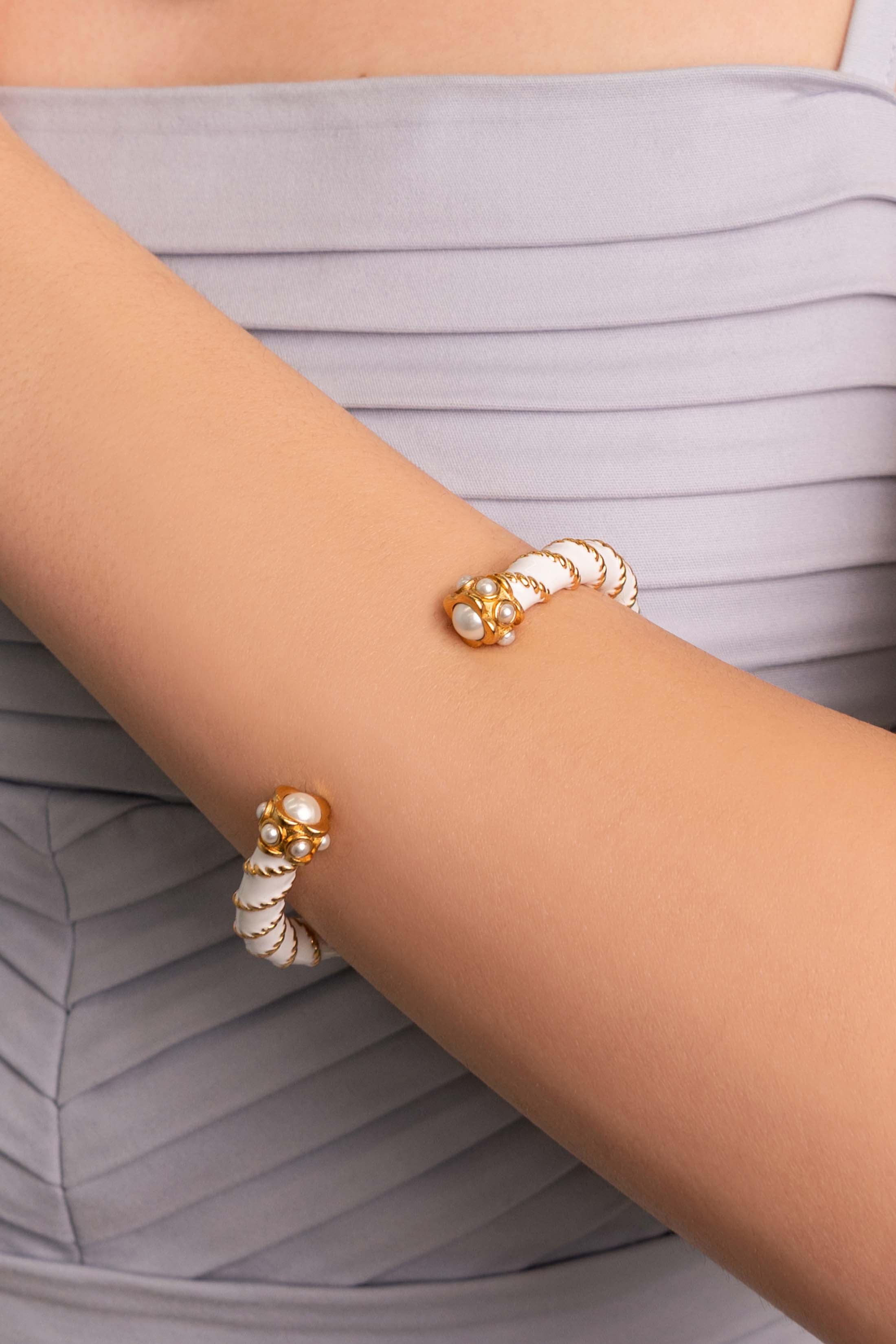 Tied in Tropez Bangle