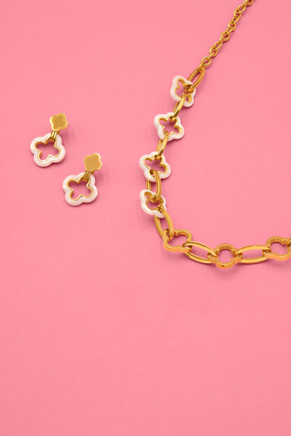 Tortessa Pearl Icon Stud Earrings &amp; Necklace Gift Set
