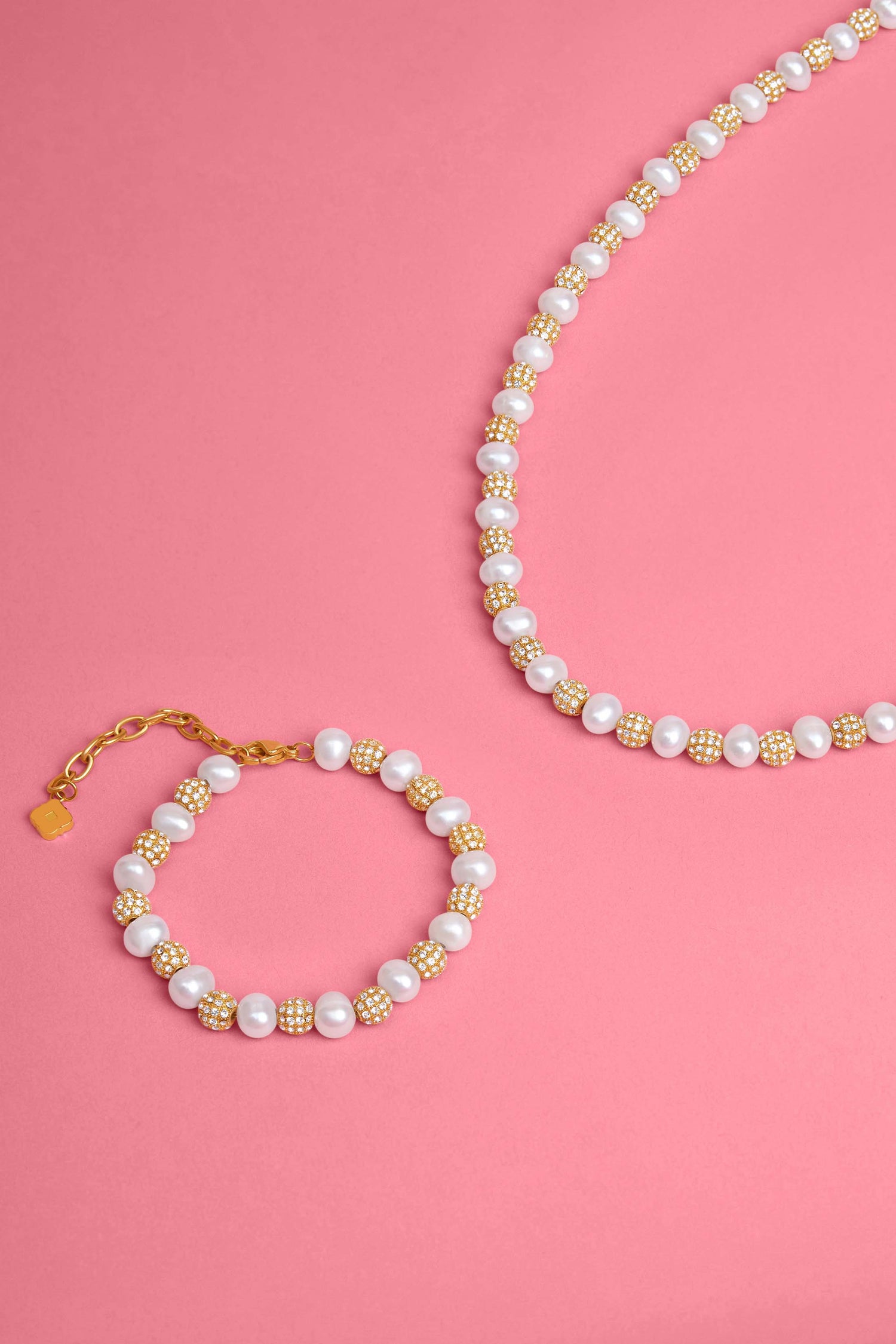 Pearl Radiance Necklace &amp; Bracelet Gift Set
