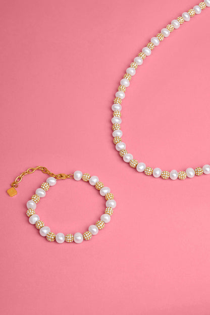 Pearl Radiance Necklace &amp; Bracelet Gift Set