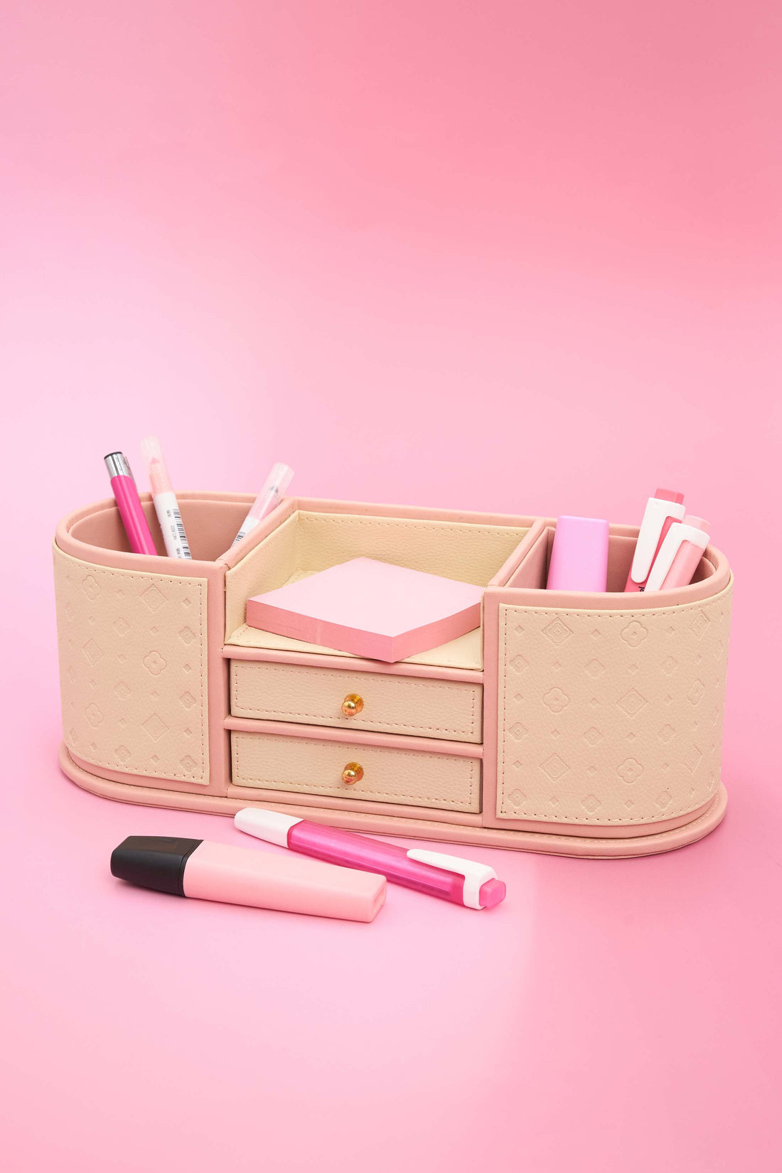 The Carisma Desk Companion