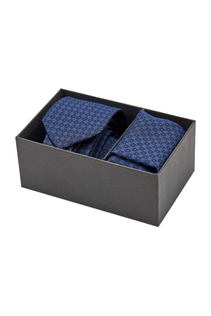 Carisma Blue Signature Tie &amp; Pocket Square &amp; Oliver&