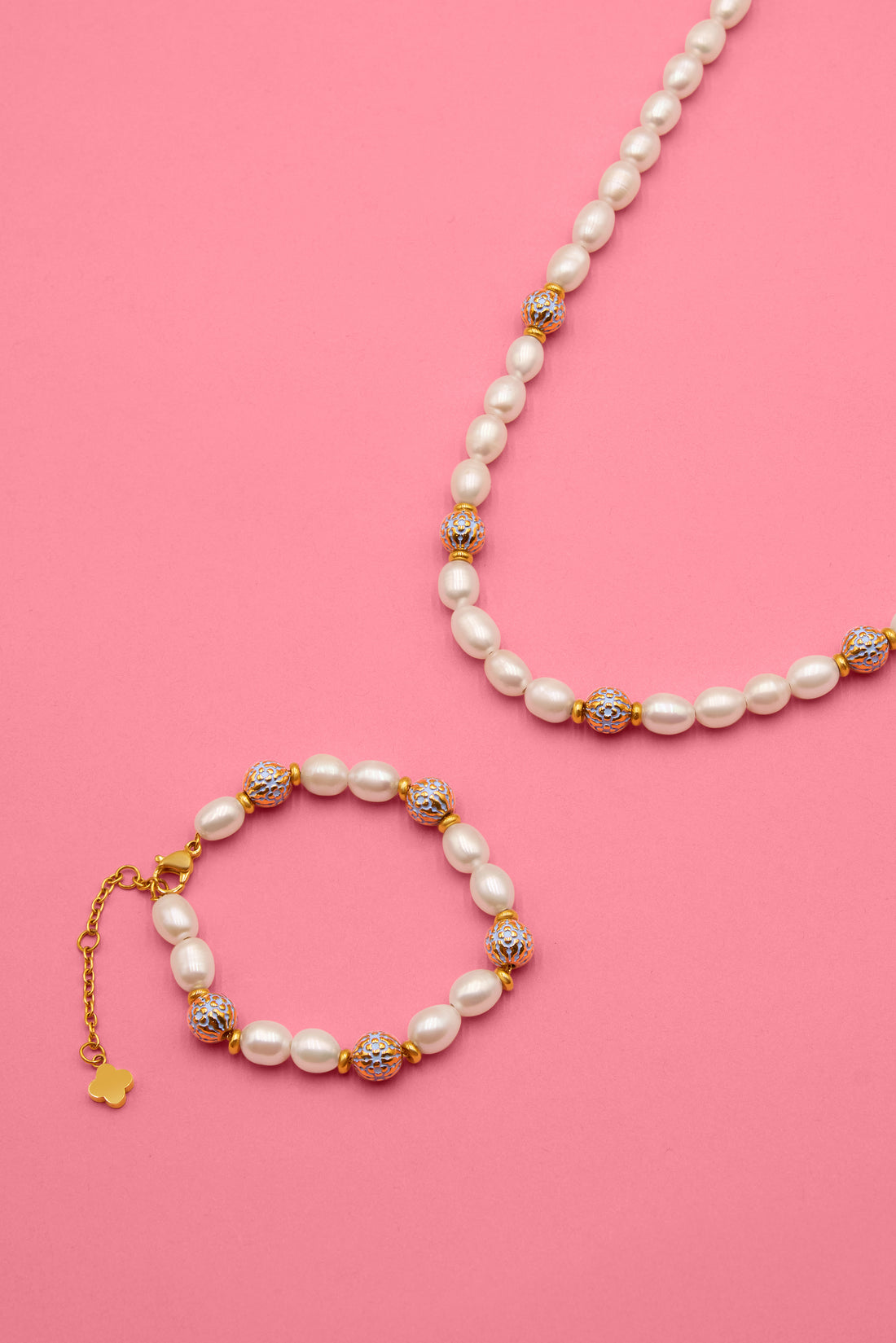 Atlas Blue Pearl Necklace &amp; Bracelet Gift Set