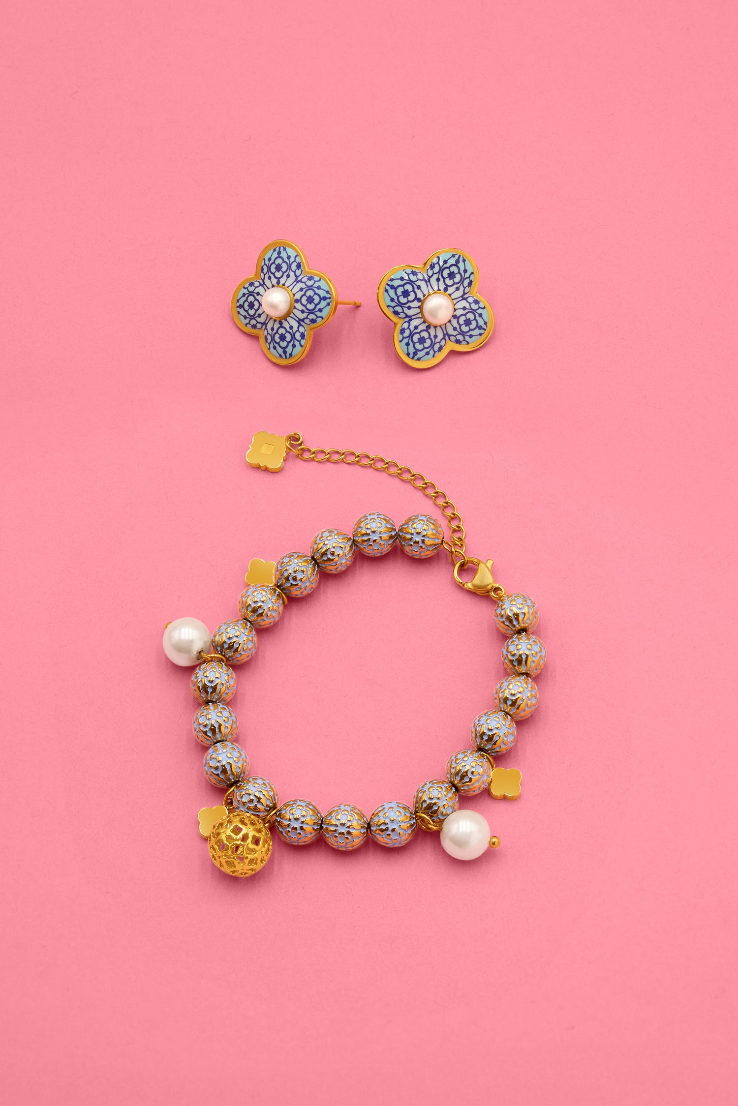 Atlas Blue Studs &amp; Bracelet Gift Set