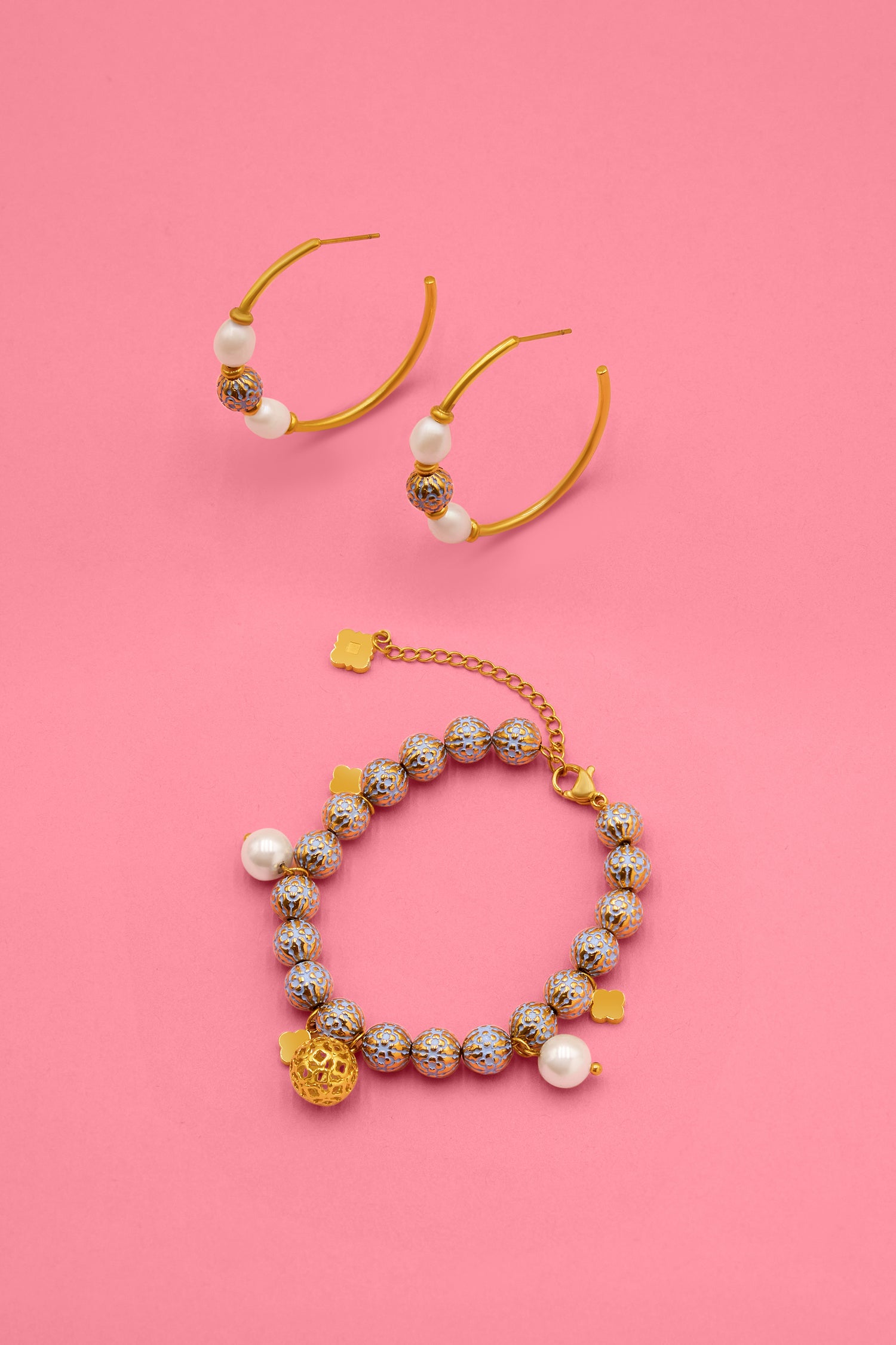 Atlas Blue Pearl Hoops &amp; Bracelet Gift Set