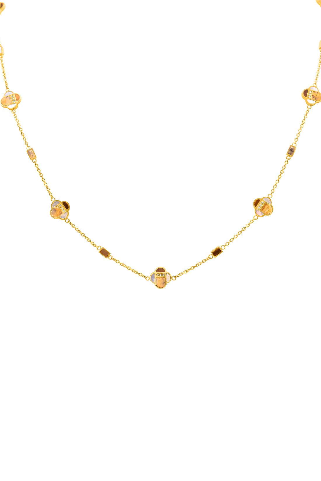 Emilia’s Long Chain Necklace