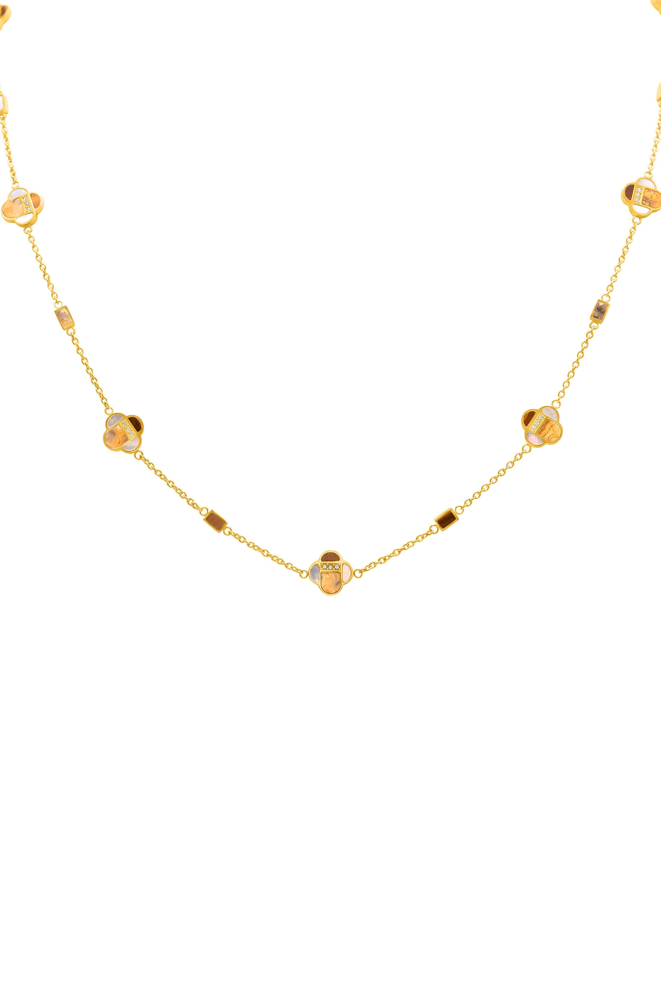 Emilia’s Long Chain Necklace