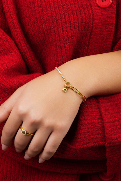The Plot Twist Chain Bracelet