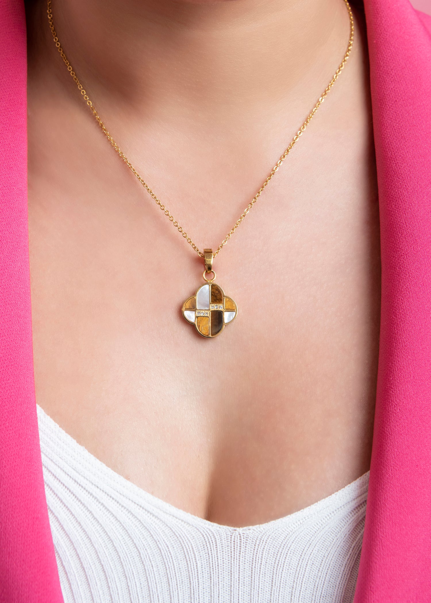 Claudia’s Stud Earring Set &amp; Emilia’s Roman Pendant Gift Set