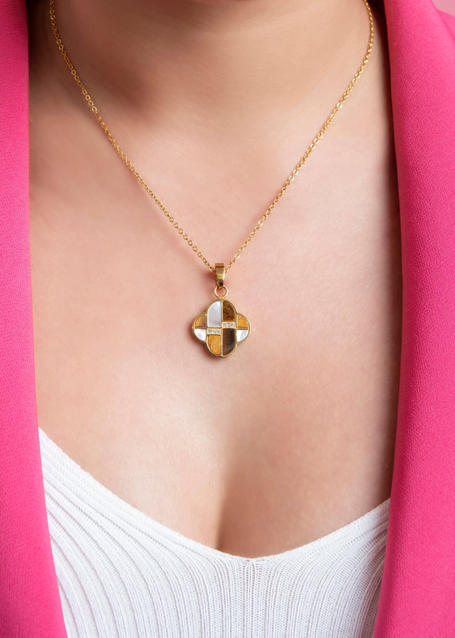 Claudia’s Stud Earring Set &amp; Emilia’s Roman Pendant Gift Set