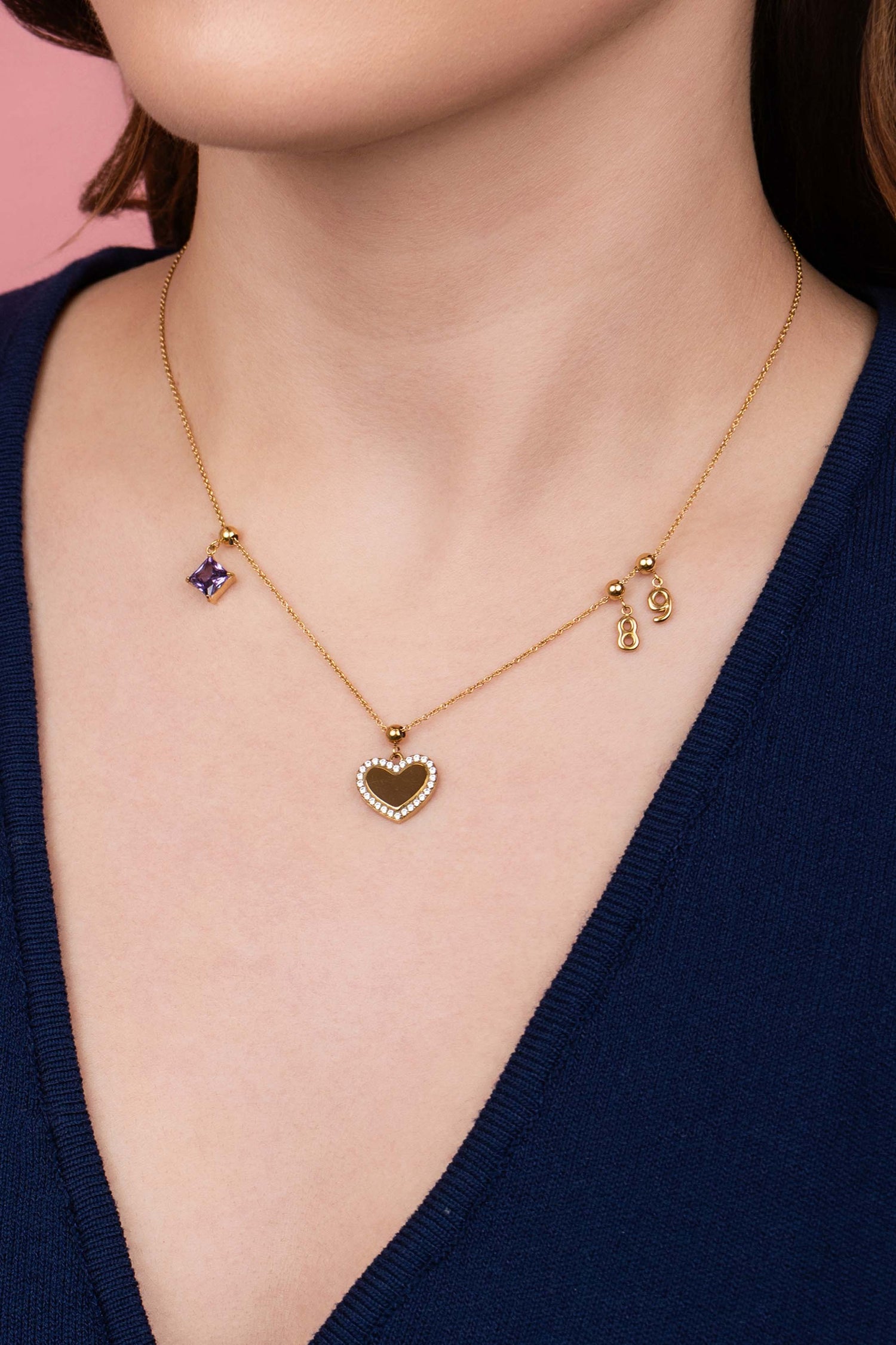 Qalbi Halo Engravable Toggle Charm, Numbers &amp; Birthstone Necklace Gift Set