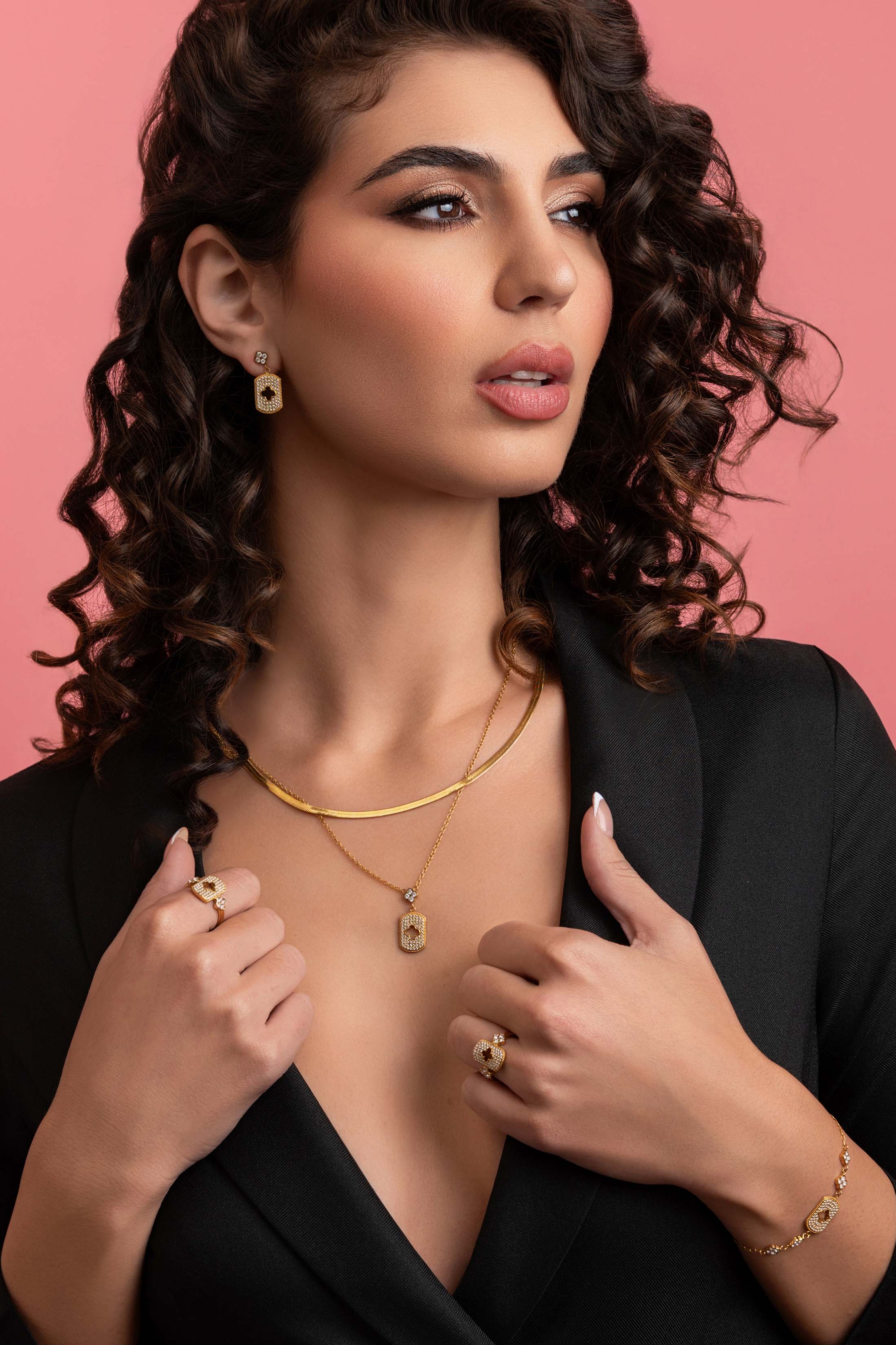 Iconic Pavé Necklace